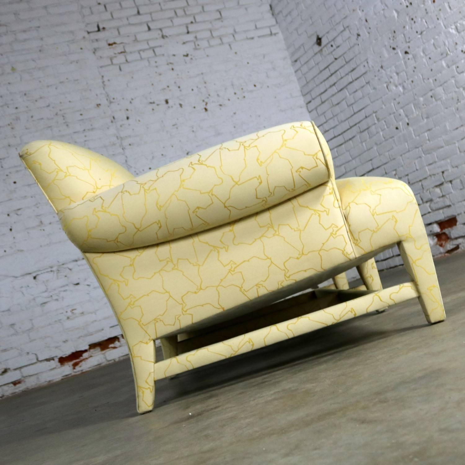 Late 20th Century Donghia Loveseat Sofa in Cream and Yellow Fat Man Fabric Attributed to Angelo D