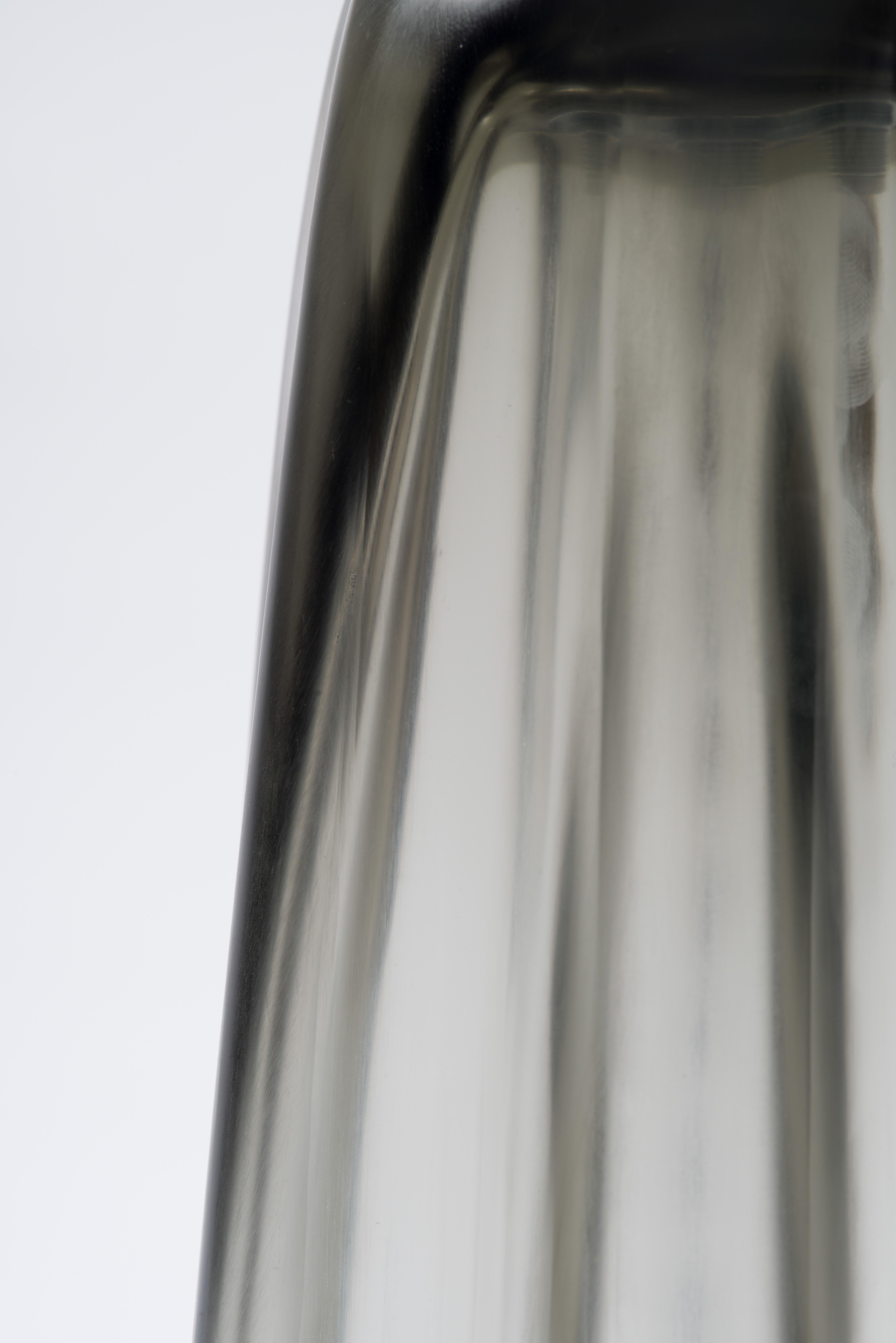 Donghia Margot-Lampe und Schirm, Muranoglas in Rauch mit Satin-Finish (Moderne) im Angebot
