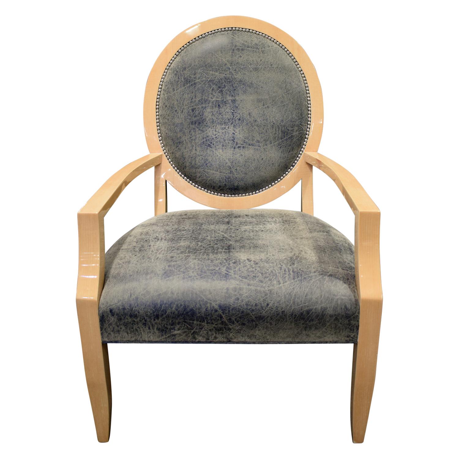 Pareja de sillones de salón de gran tamaño en avodire lacado en espejo con respaldos redondos tachonados y patas ahusadas, de Sally Sirken Lewis para J. Robert Scott, EE.UU. Década de 1980. Estas sillas están muy bien hechas y son muy elegantes.