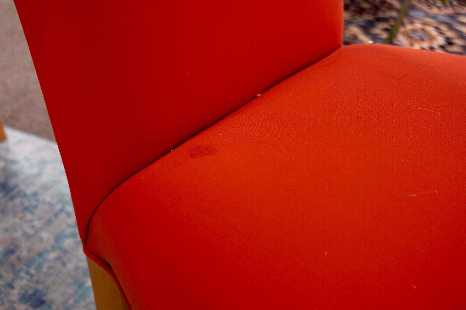Donghia Set of 4 Orange and Wood Side Chairs Mid Century Modern Contemporary (Ensemble de 4 chaises d'appoint en bois et orange) en vente 3