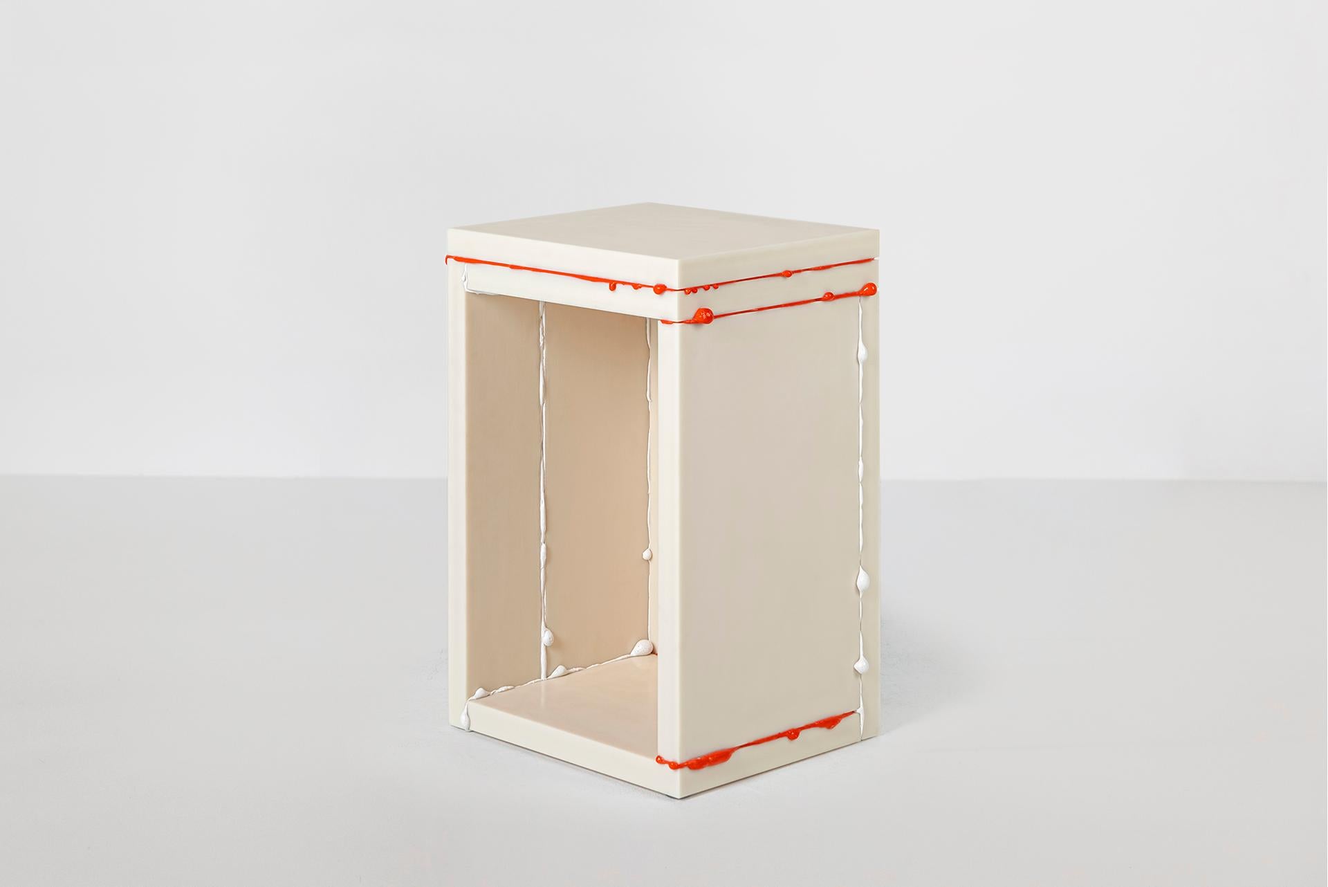 Donghoon Shon Mesa Auxiliar Contemporánea Blanca, Diseño Coreano Contemporáneo, 2020 Plástico