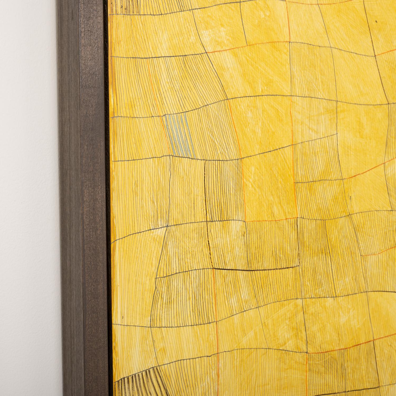 Específicamente En Ninguna Parte, Amarillo (Pintura Geométrica Abstracta con Cuadrículas sobre Amarillo) - Art Geométrico abstracto de Donise English