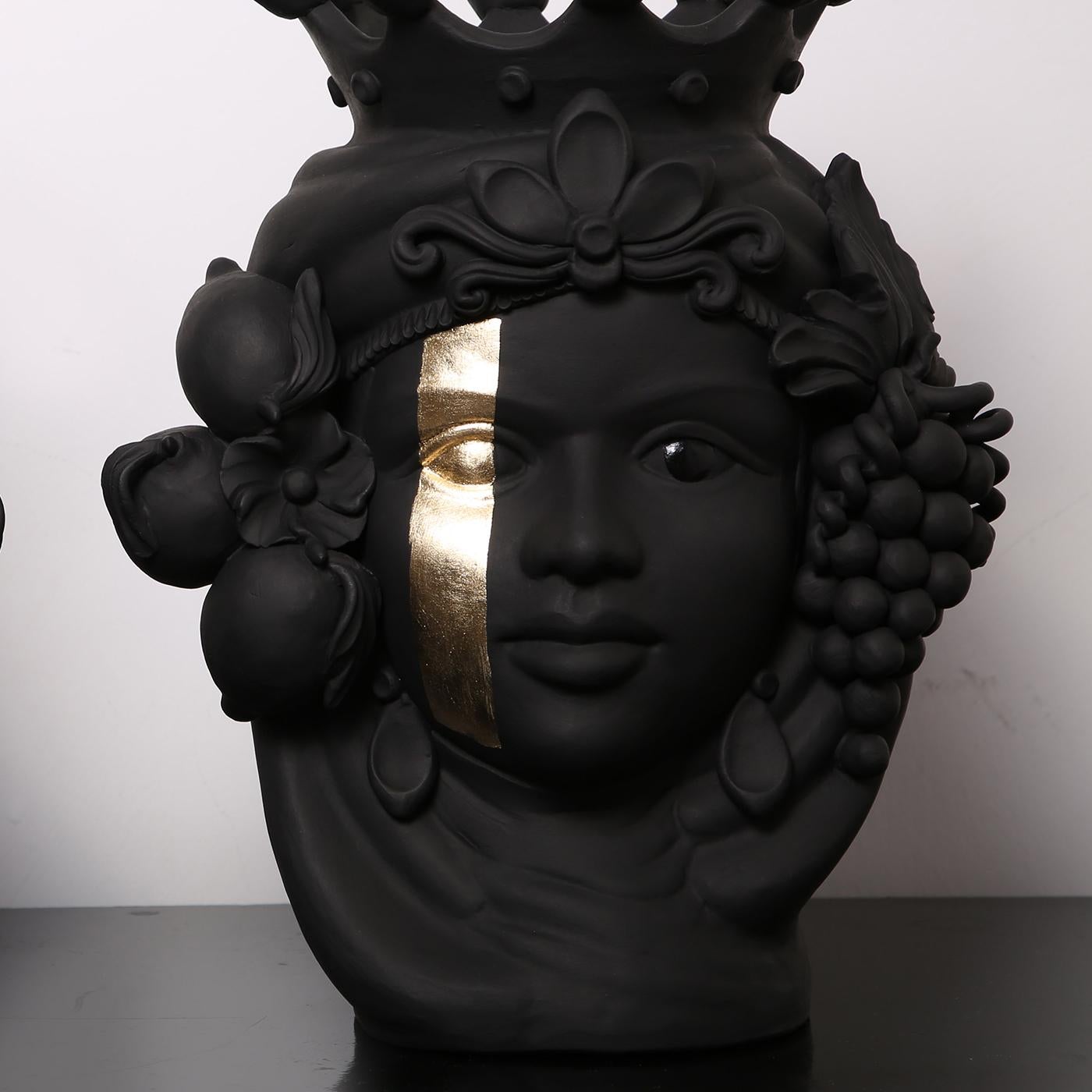 Vase noir Donna Carmela Neuf - En vente à Milan, IT