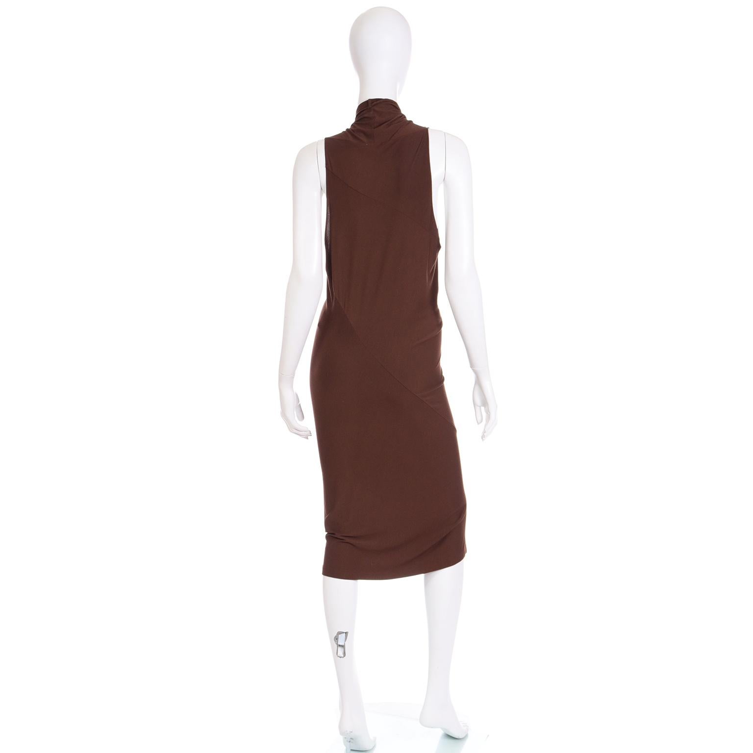 Donna Karan 1990er Braunes Jersey Kleid mit tiefem Ausschnitt Vintage Kleid Damen im Angebot