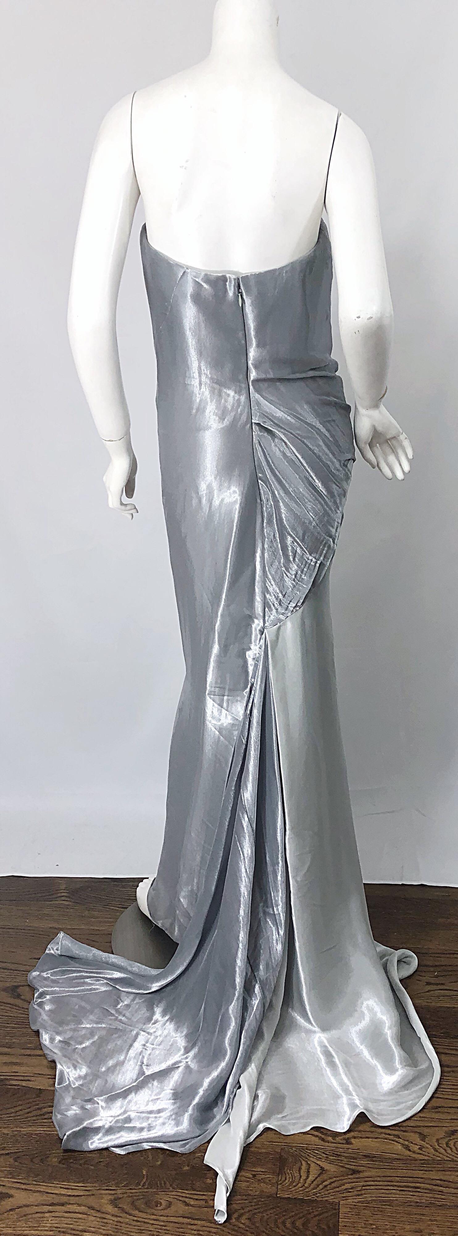 Argent Donna Karan robe bustier en soie vintage style grec argentée métallisée, taille 4, années 1990 en vente