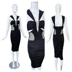 Donna Karan 2005 Vintage Black w. A. Silver Hardware Midi Dress Stile passerella