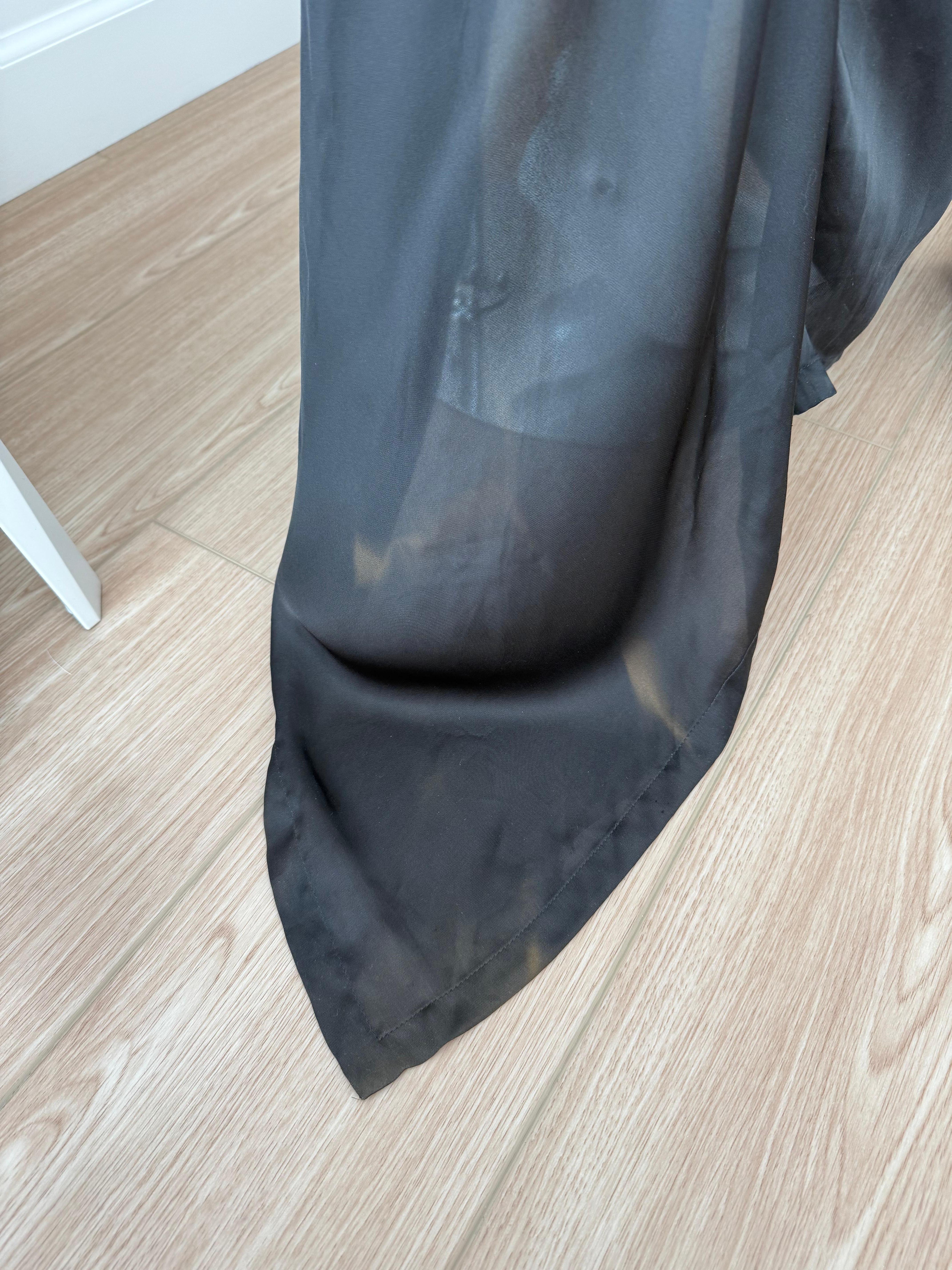 DONNA KARAN Schwarzes Grecian Wrap Abendkleid Maxikleid aus Seide im Angebot 2