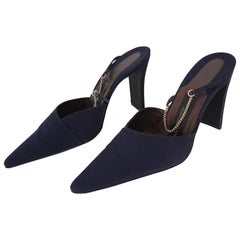 Donna Karan Black Silk Heels. New. Size 9 1/2 (US) For Sale at 1stdibs