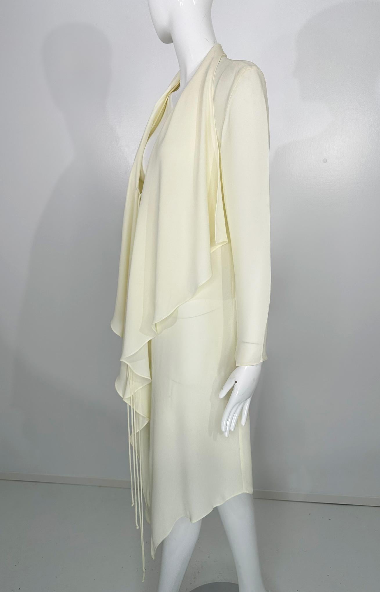 Donna Karan Butter Yellow Drape Lapels Tie Front Lightweight Crepe Coat 8 1980s For Sale 7
