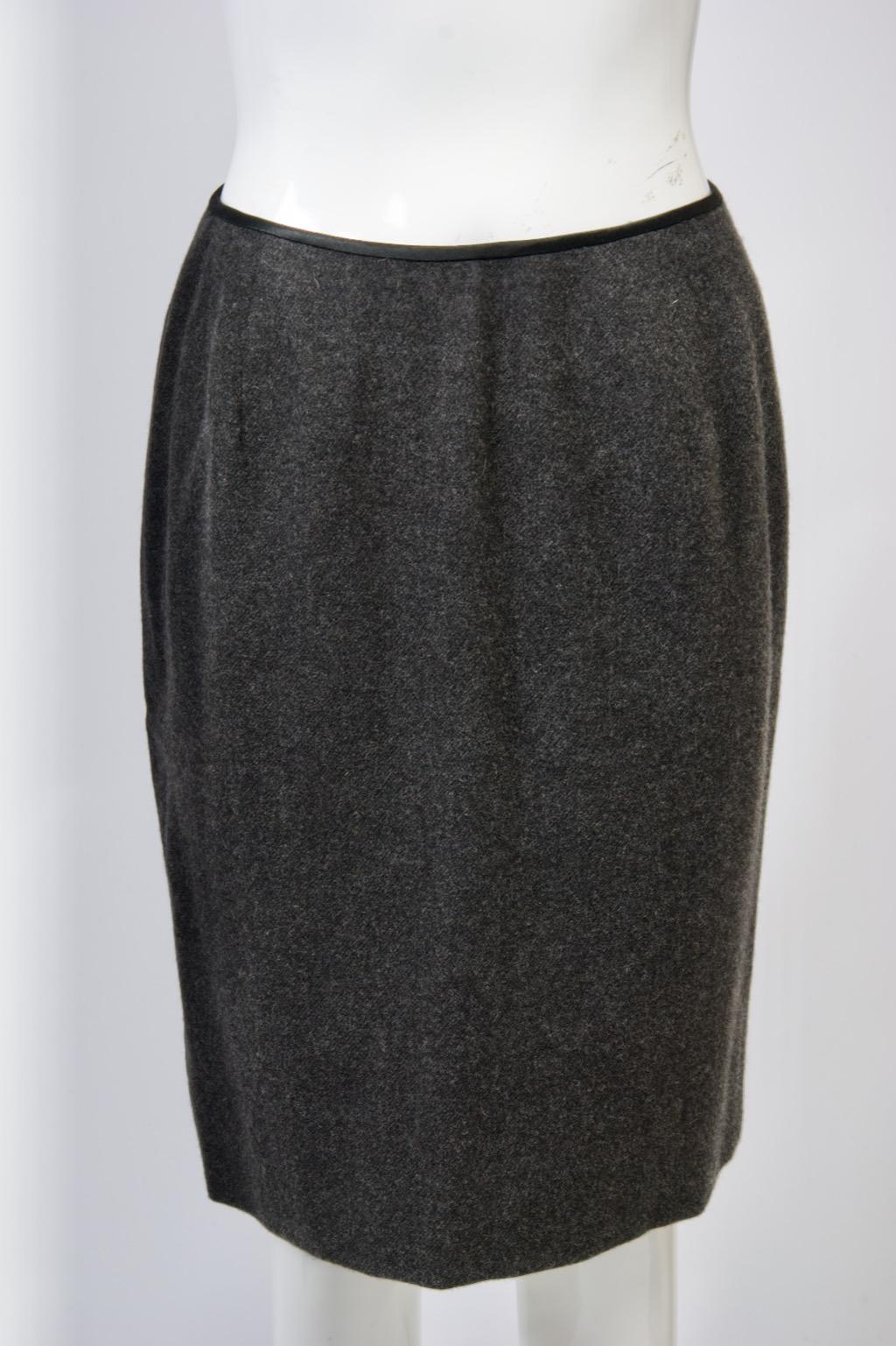 Donna Karan Cashmere Charcoal Suit with Scarf For Sale 8