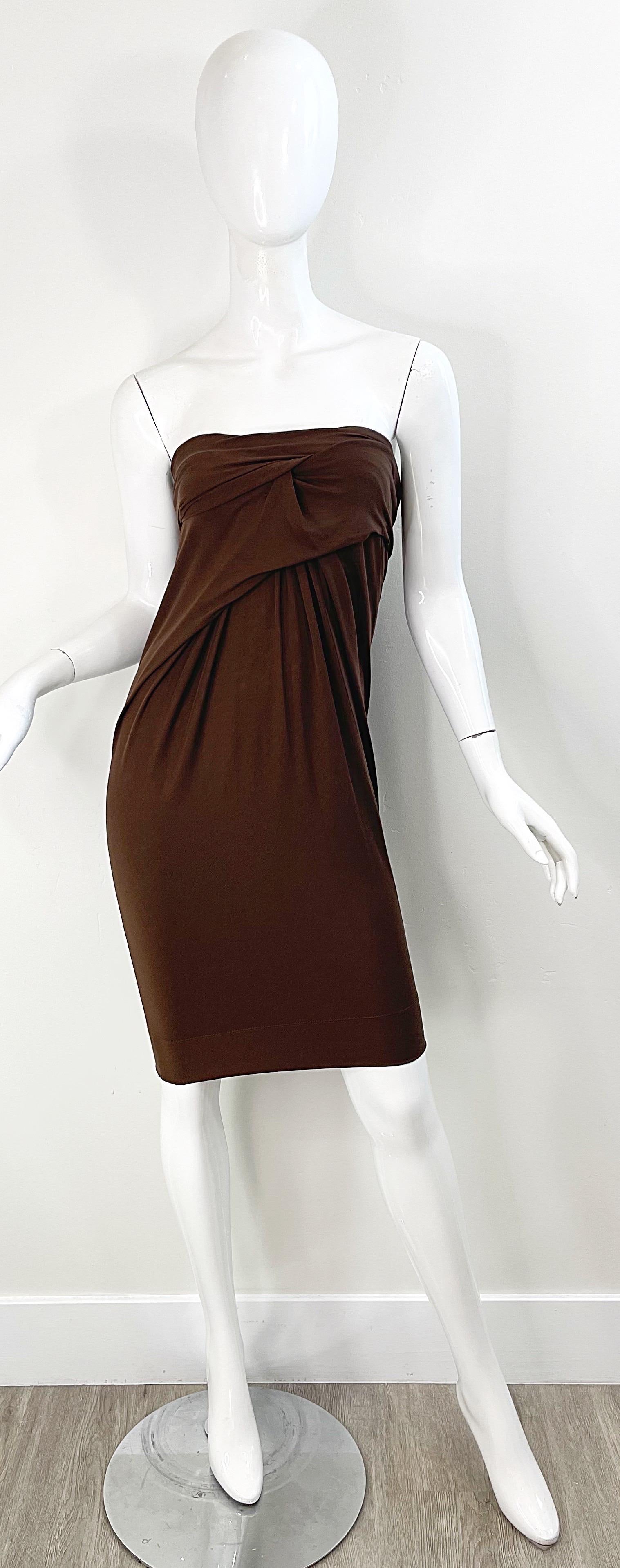 Donna Karan Colletion Y2K Chocolate Brown Strapless Rayon Spandex Vintage Dress In Excellent Condition For Sale In San Diego, CA