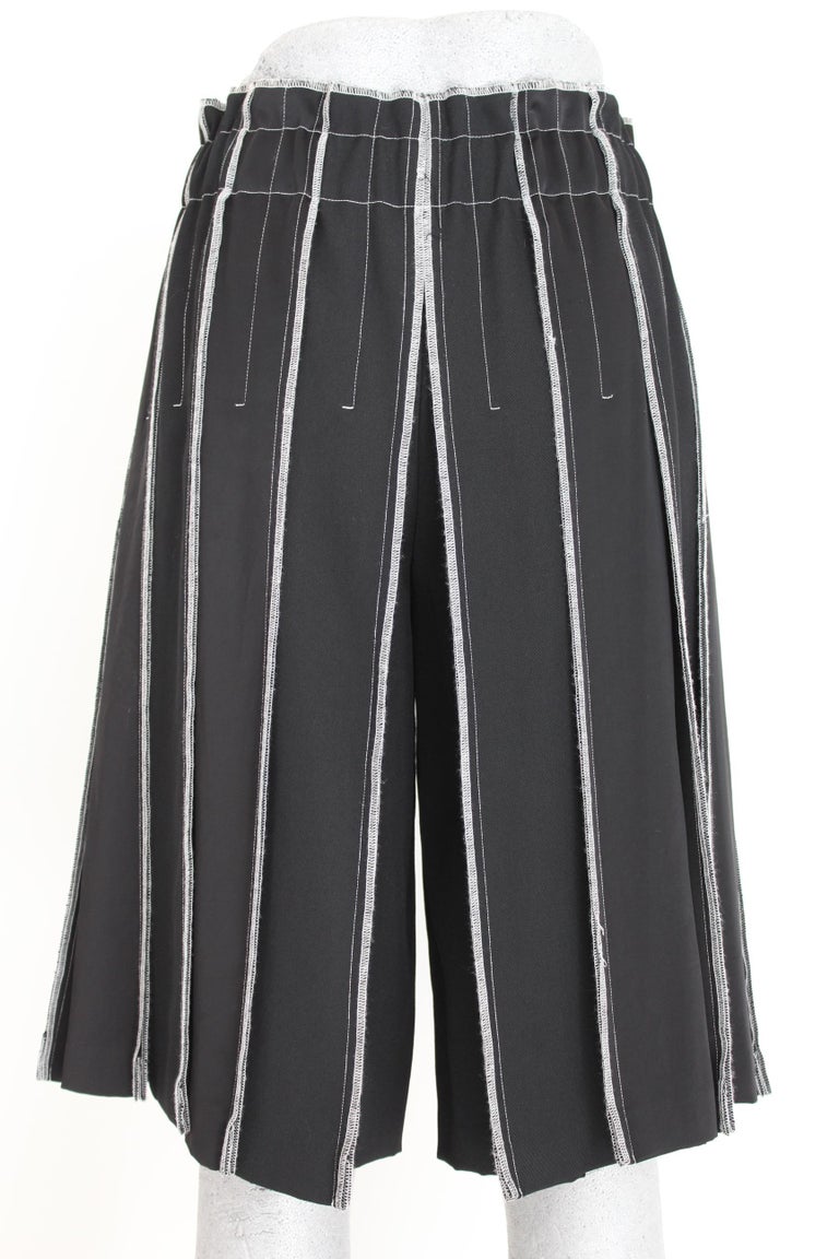 Donna Karan DKNY Black Pleated Skirt Pants 2000s In Excellent Condition For Sale In Brindisi, Bt