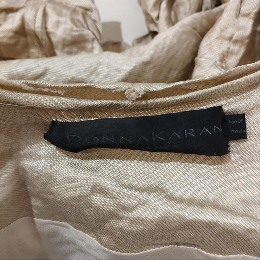 Women's Donna Karan Embossed jacket size 40 For Sale