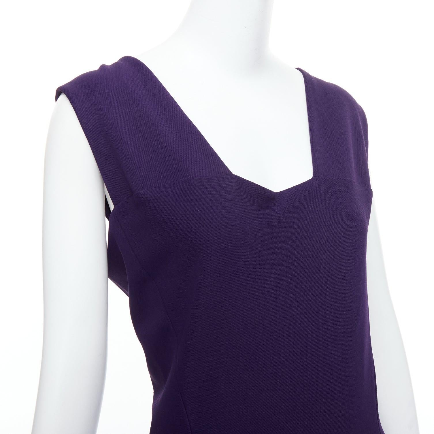 DONNA KARAN Fluid Crepe Double eggplant purple sheath dress L
Reference: JHDN/A00057
Brand: Donna Karan
Model: Fluid Crepe Double
Material: Viscose, Blend
Color: Purple
Pattern: Solid
Closure: Slip On
Lining: Purple Fabric
Extra Details: Fitted