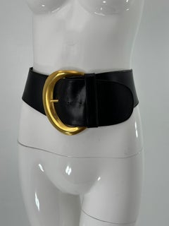 Donna Karan Large Gold Buckle Wide Black Leather Contour Belt Medium