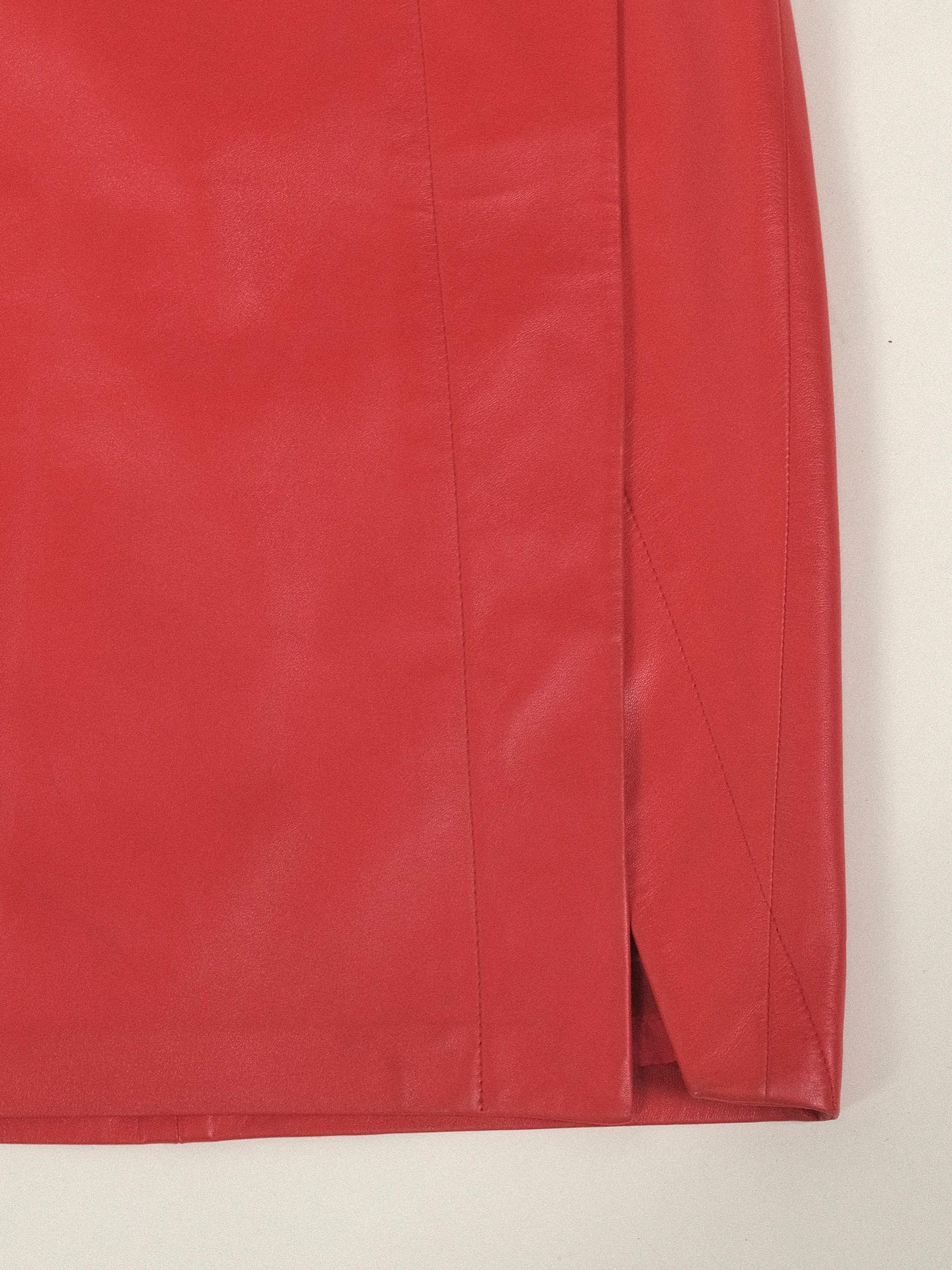 Donna Karan Leather Wrap Skirt Tomato Red Size US4 IT40 FR38 1990's For Sale 15