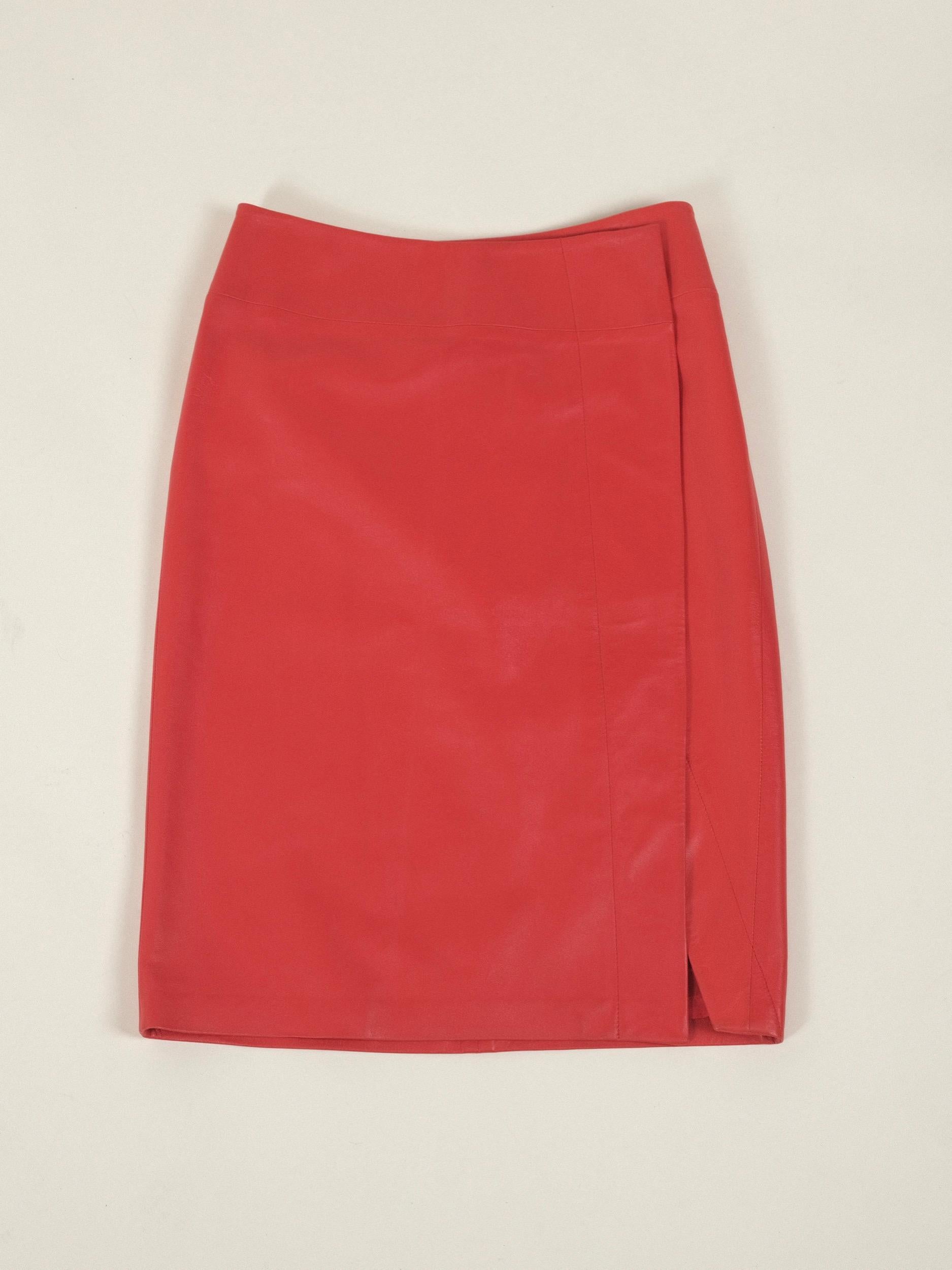 Donna Karan Leather Wrap Skirt Tomato Red Size US4 IT40 FR38 1990's For Sale 1
