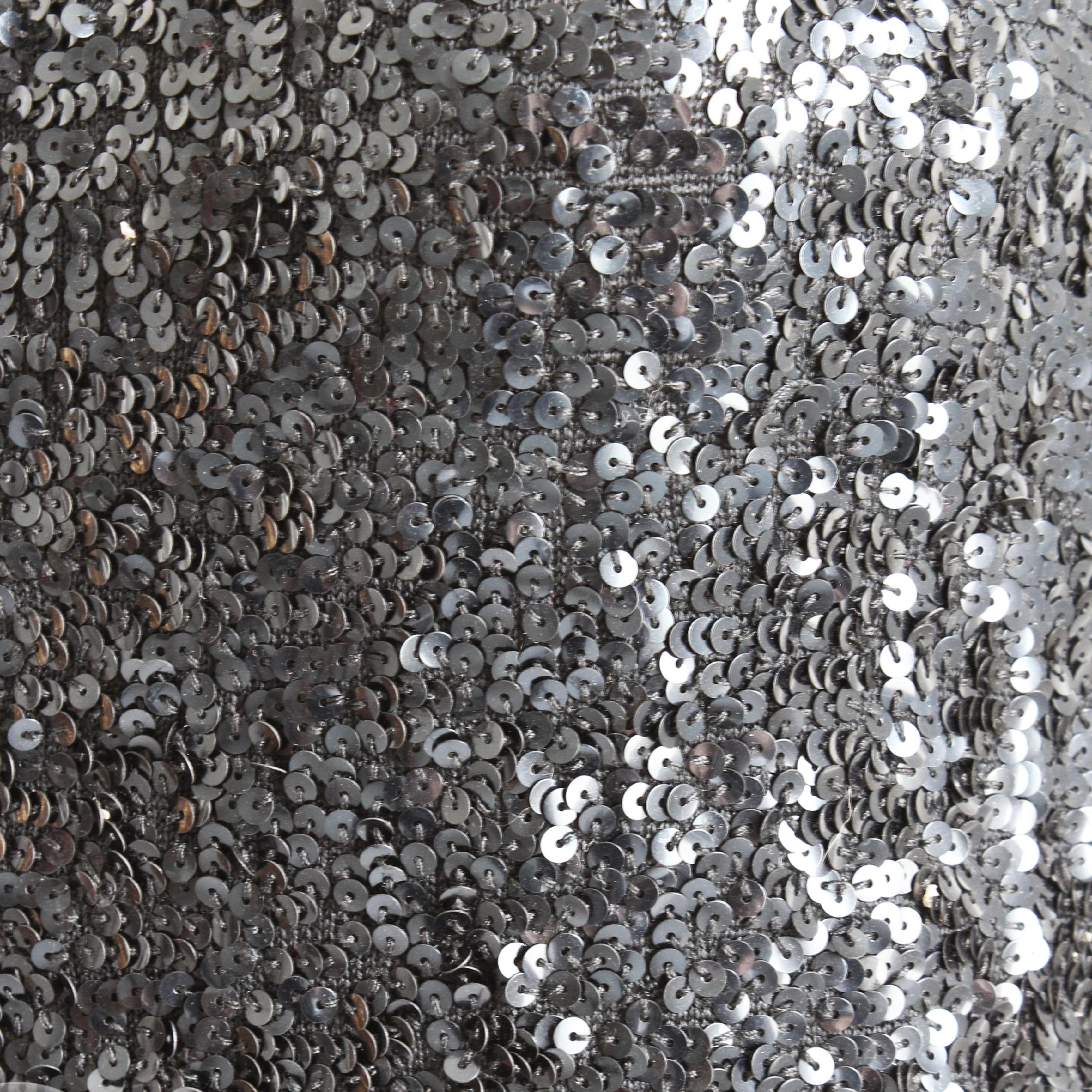 Donna Karan Mini Dress Black Silk Knit Sequins Party Cocktail Sexy LBD Vintage S In condizioni buone in vendita a Port Saint Lucie, FL