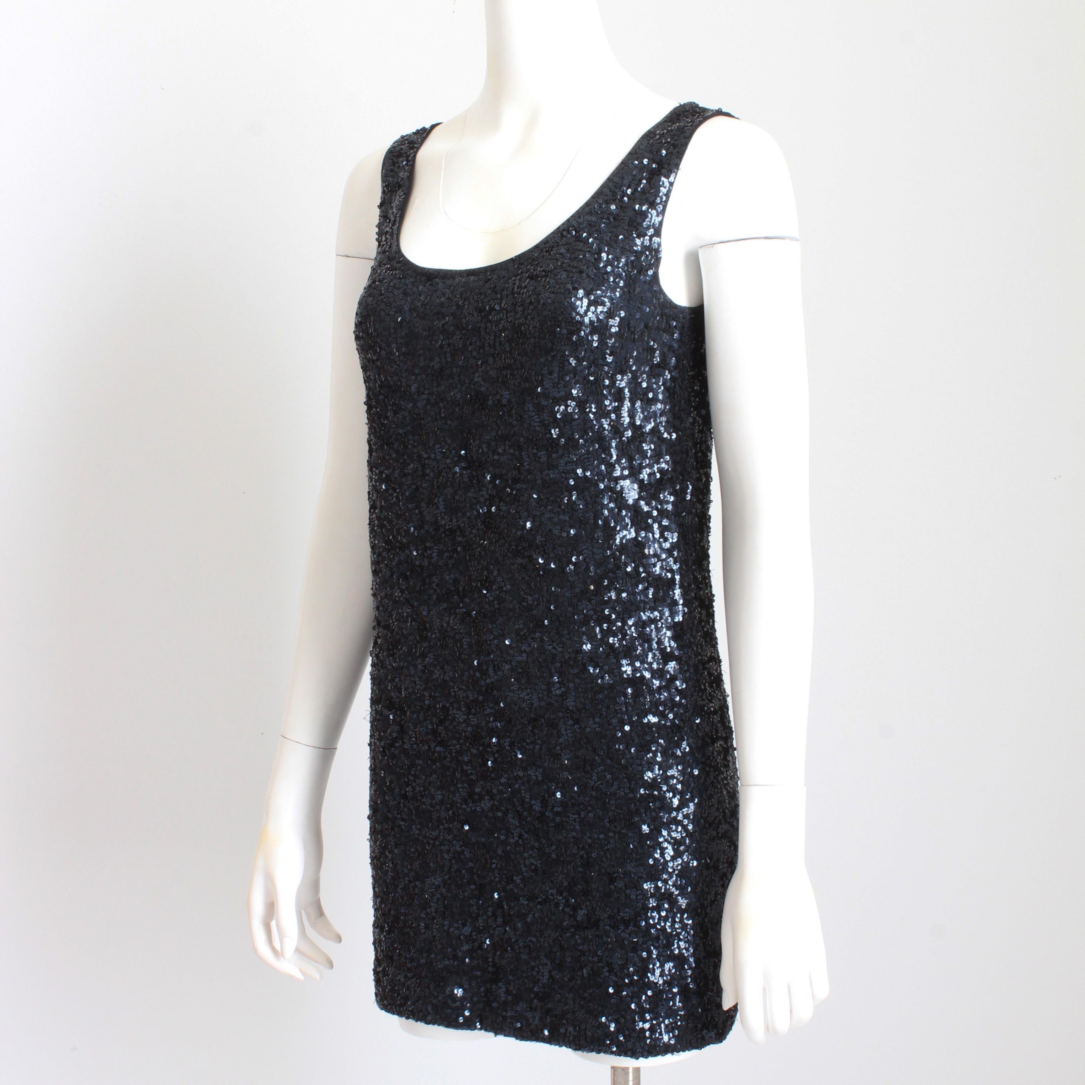 Donna Karan Mini Dress Black Silk Knit Sequins Party Cocktail Sexy LBD Vintage S in vendita 1