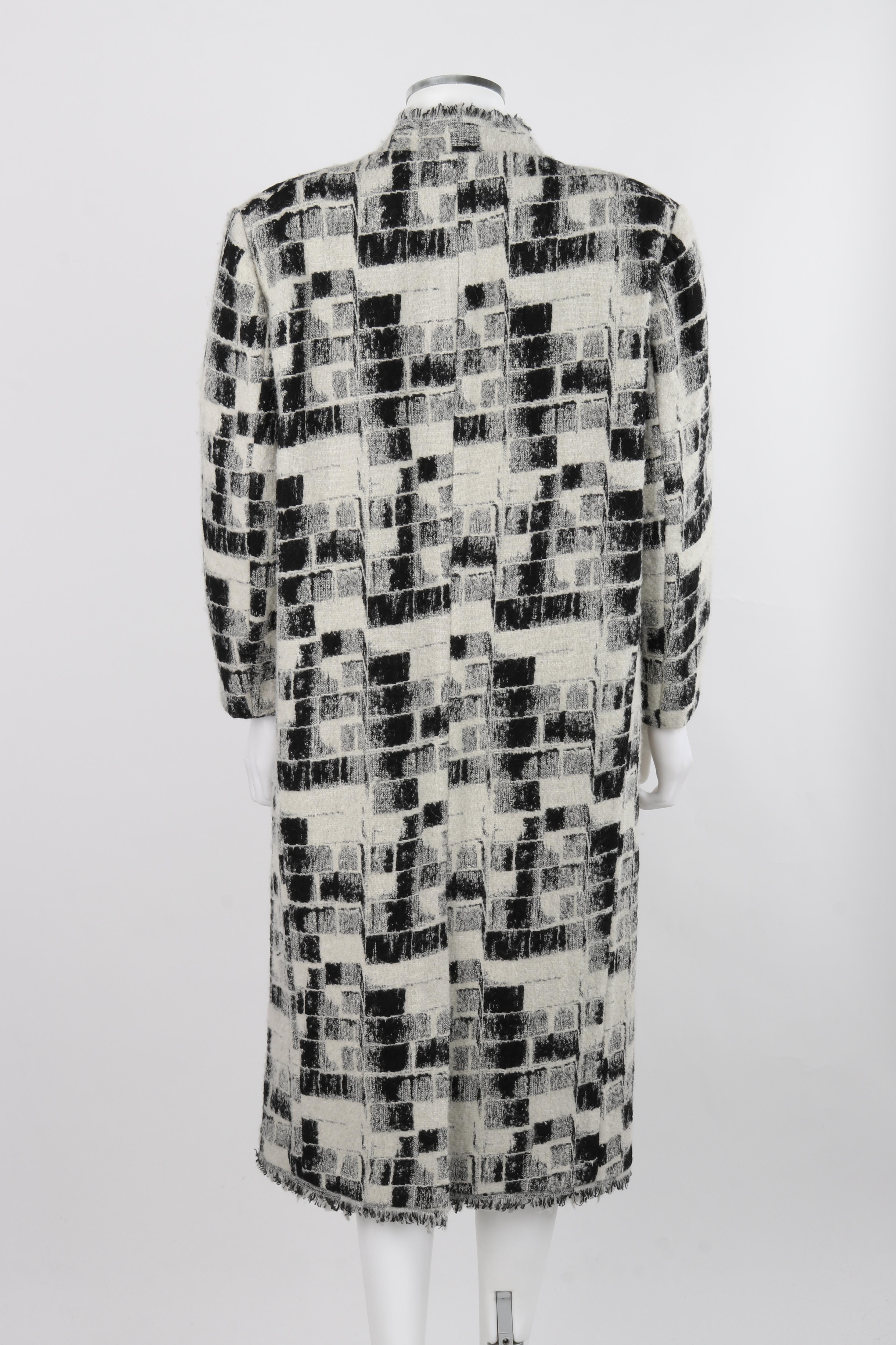 DONNA KARAN Veste cardigan ouverte à carreaux noirs et blancs, pré-automne 2015 en vente 4