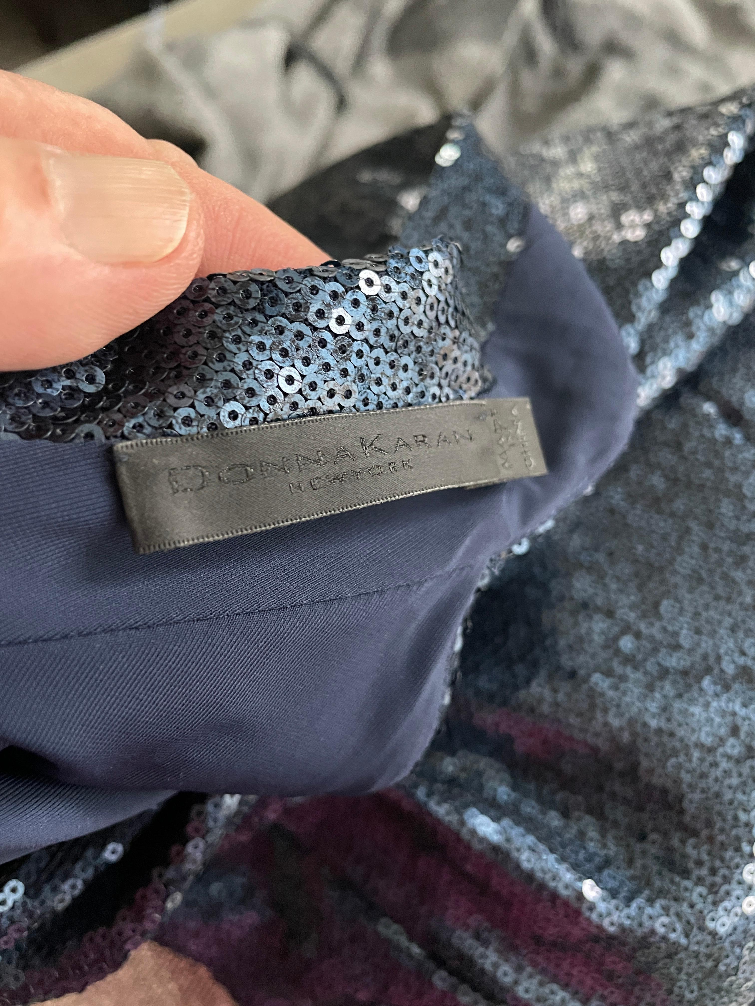 Donna Karan Vintage Navy Blue Sequin Plunging Stretch Dress For Sale 3