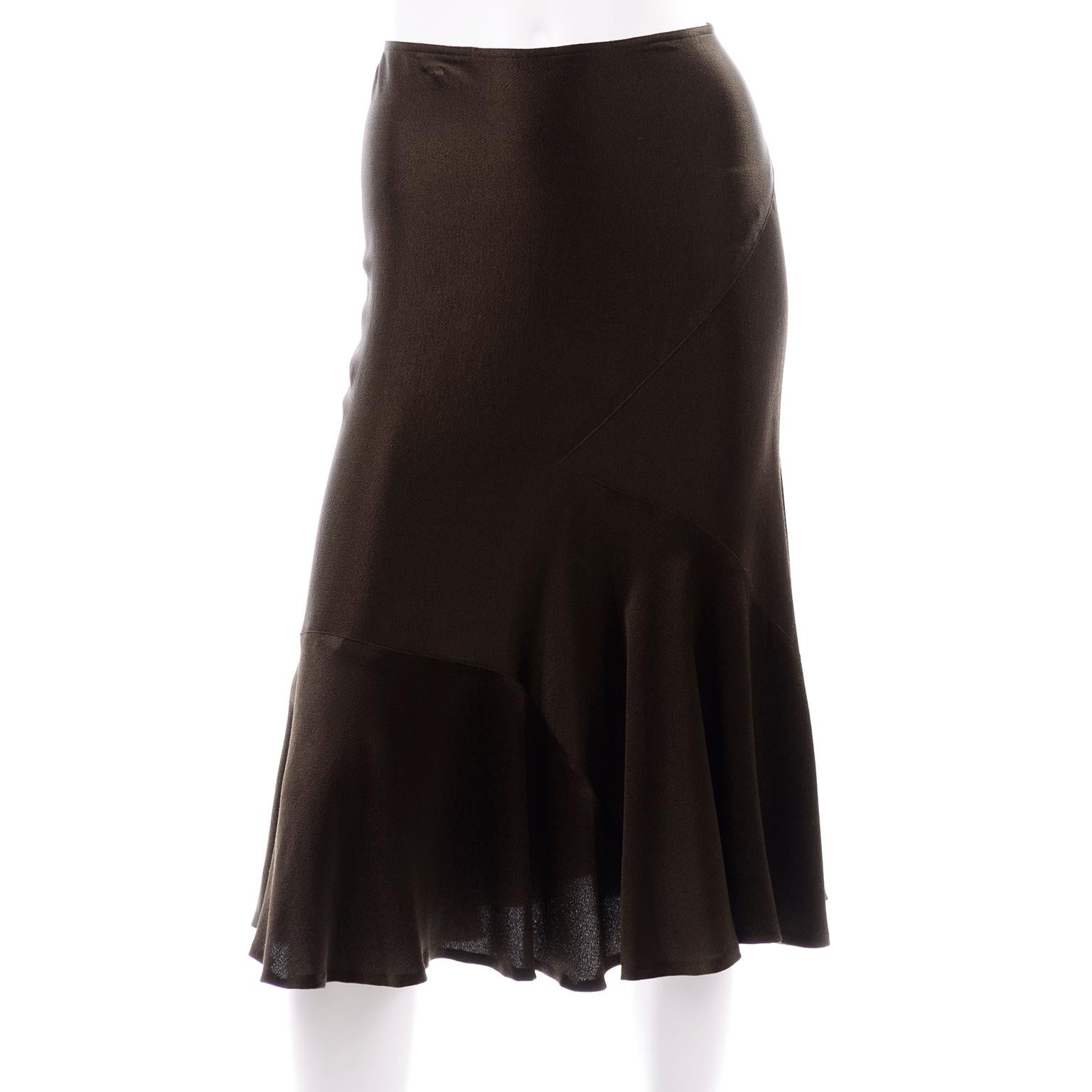 Donna Karan - Gonna in seta vintage con taglio in sbieco in marrone e verde oliva In condizioni ottime a Portland, OR