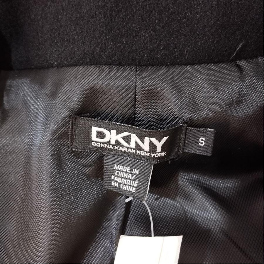 Donna Karan Mantel aus Wolle Größe S im Zustand „Hervorragend“ im Angebot in Gazzaniga (BG), IT