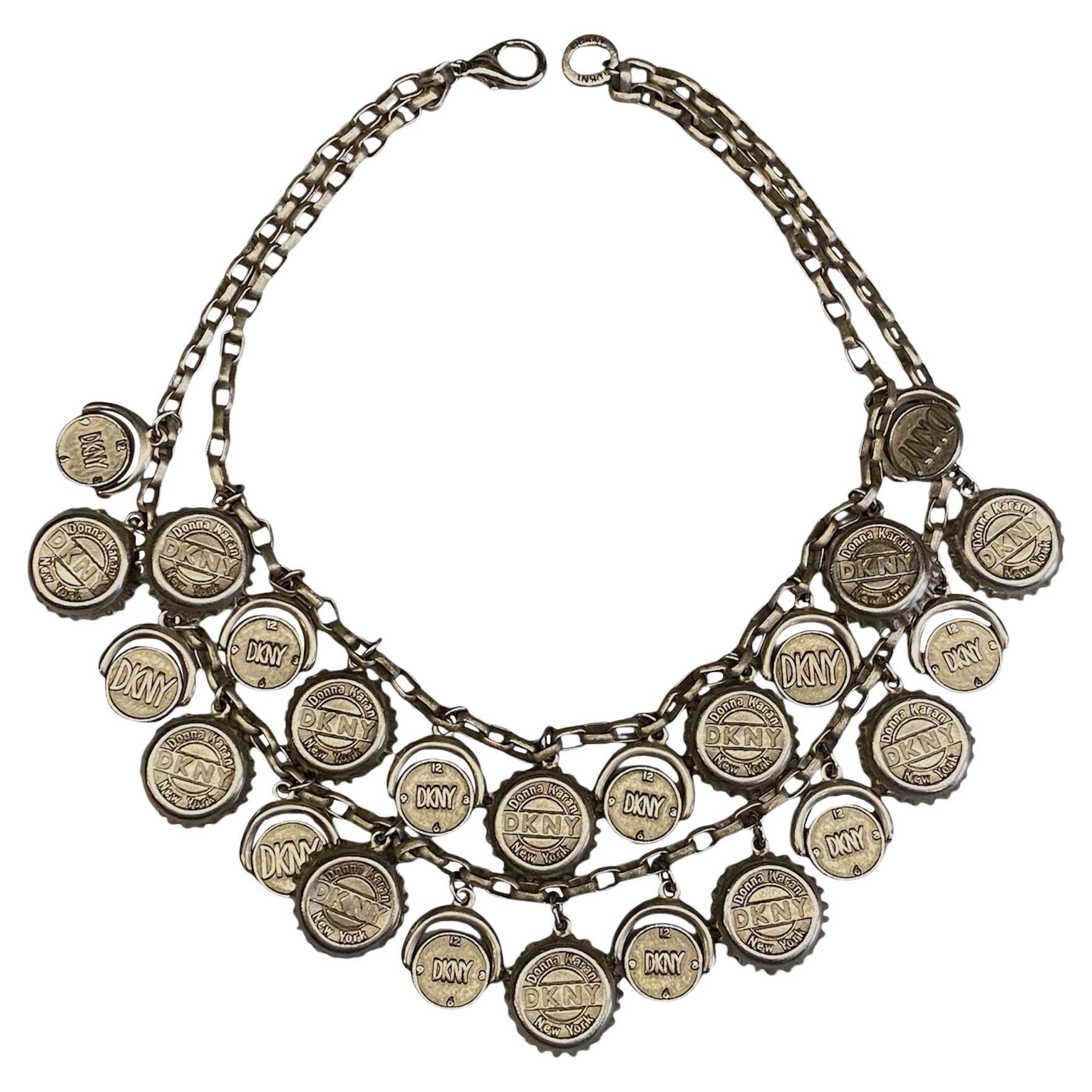 Donna Karen New York 1990 Satin Silver DKNY Bottle Cap Necklace en vente