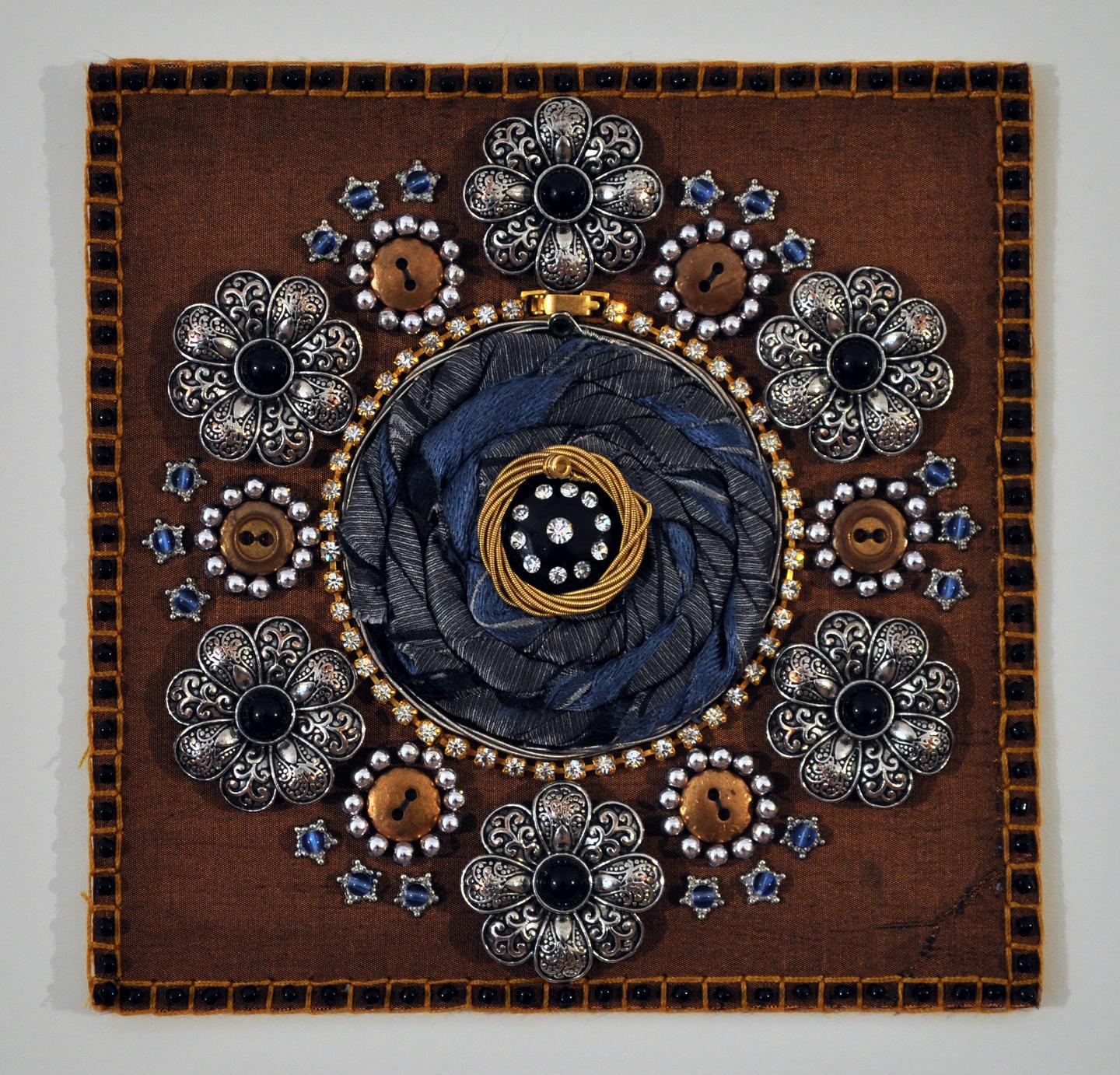 Guinnevere - Brown Gold Mixed Media Textile Mandala Flower Buttons Jewelry, 2013 – Mixed Media Art von Donna Sharrett