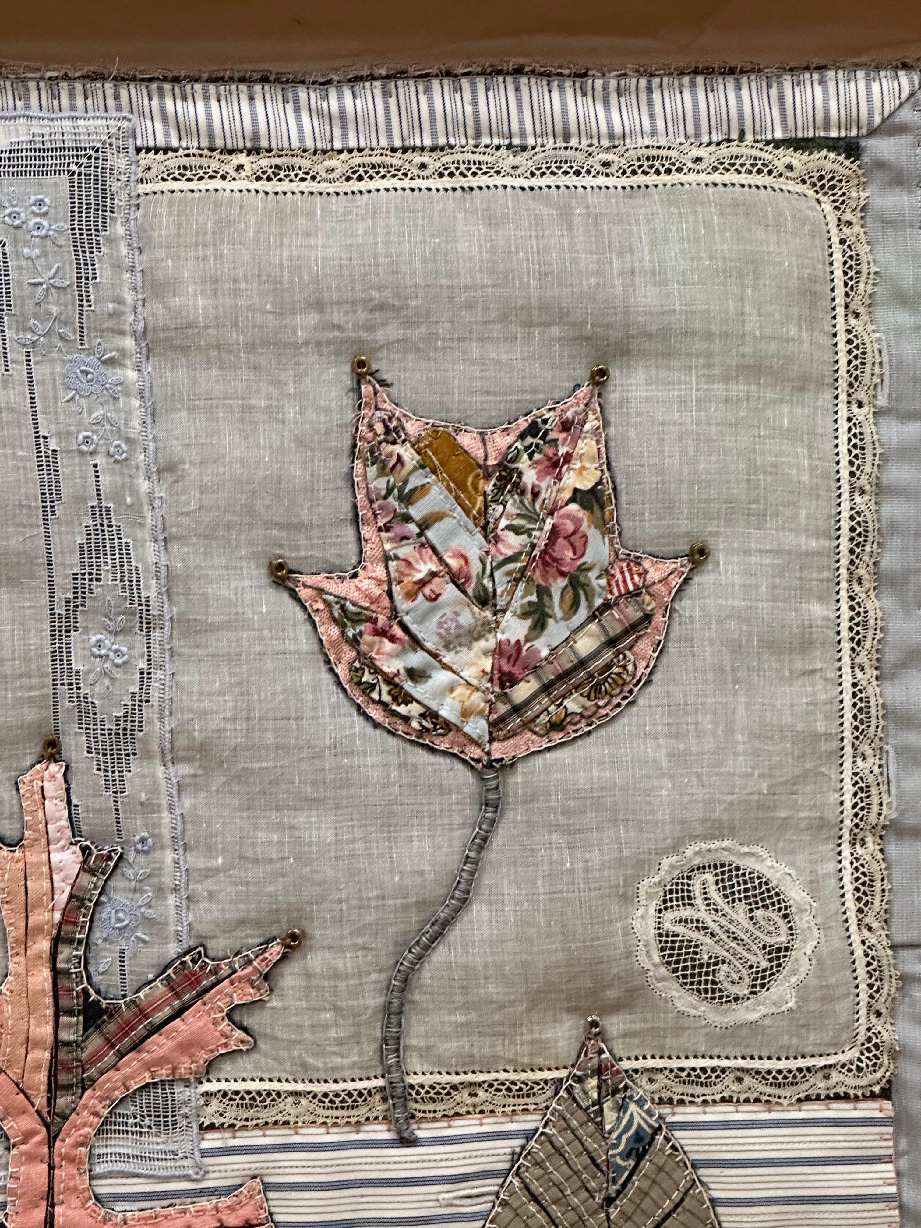 Tailored Herbaria Pocantico River Watershed Five - Pink Brown Textile Leaves en venta 8