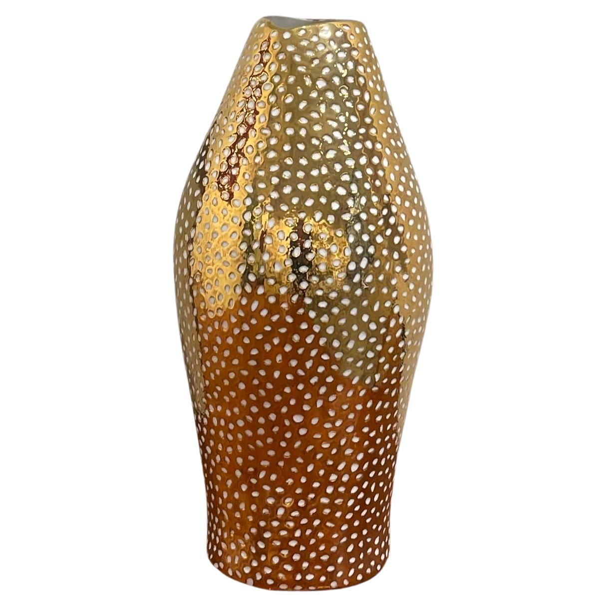 DONNA Vase, handgefertigtes Porzellan Contemporary goldene Vase