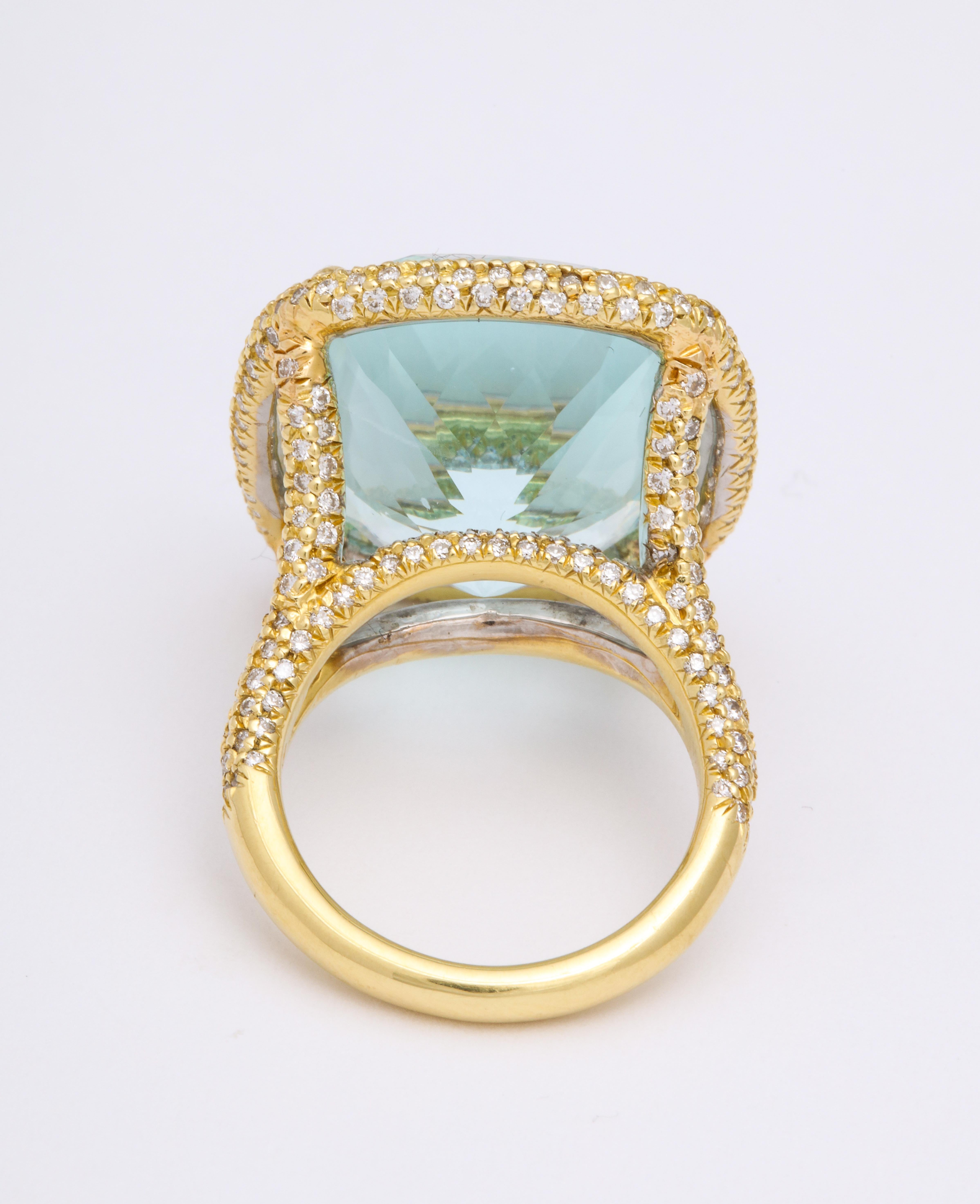 Donna Vock 18 Karat Yellow Gold Aquamarine and Diamond Cocktail Ring In New Condition For Sale In New York, NY