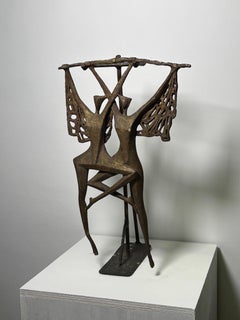 Scultura in bronzo “Donne Volanti” di Giovanni Ferrabini