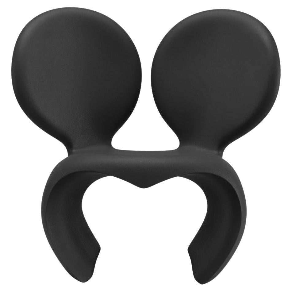 Don't F**K With The Mouse Armchair en polyéthylène recyclable noir par Ron Arad