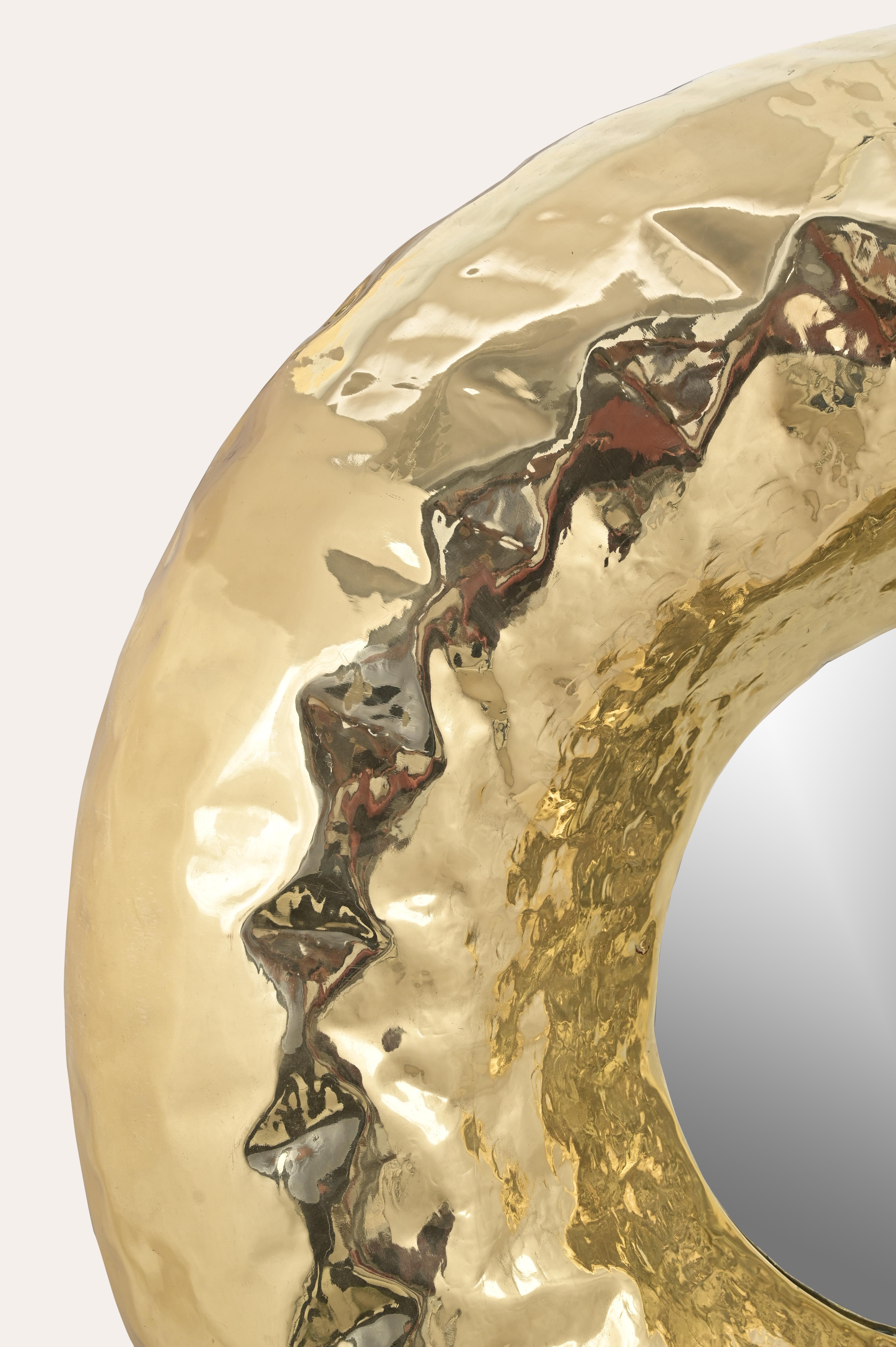 Indien Miroir Donut par Studio Namit Khanna en vente