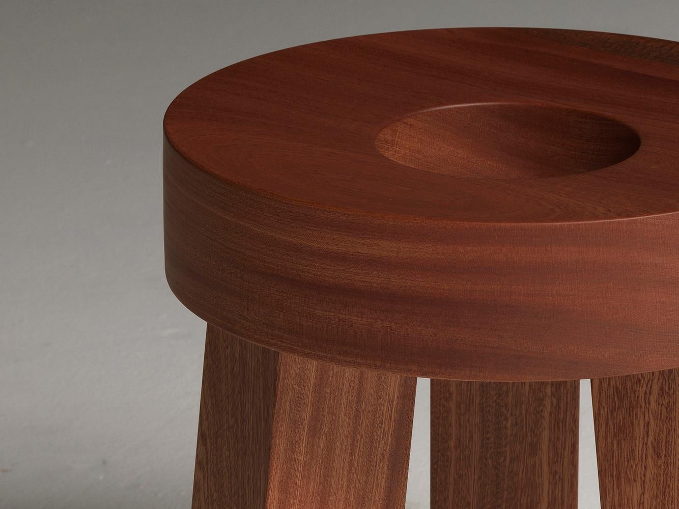 stool with hole in middle