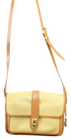 Dooney & Bourke Leather Dblm16 Beige Cross Body Bag
