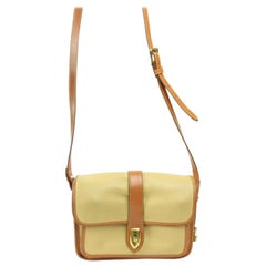 Dooney & Bourke Leather Dblm16 Beige Cross Body Bag