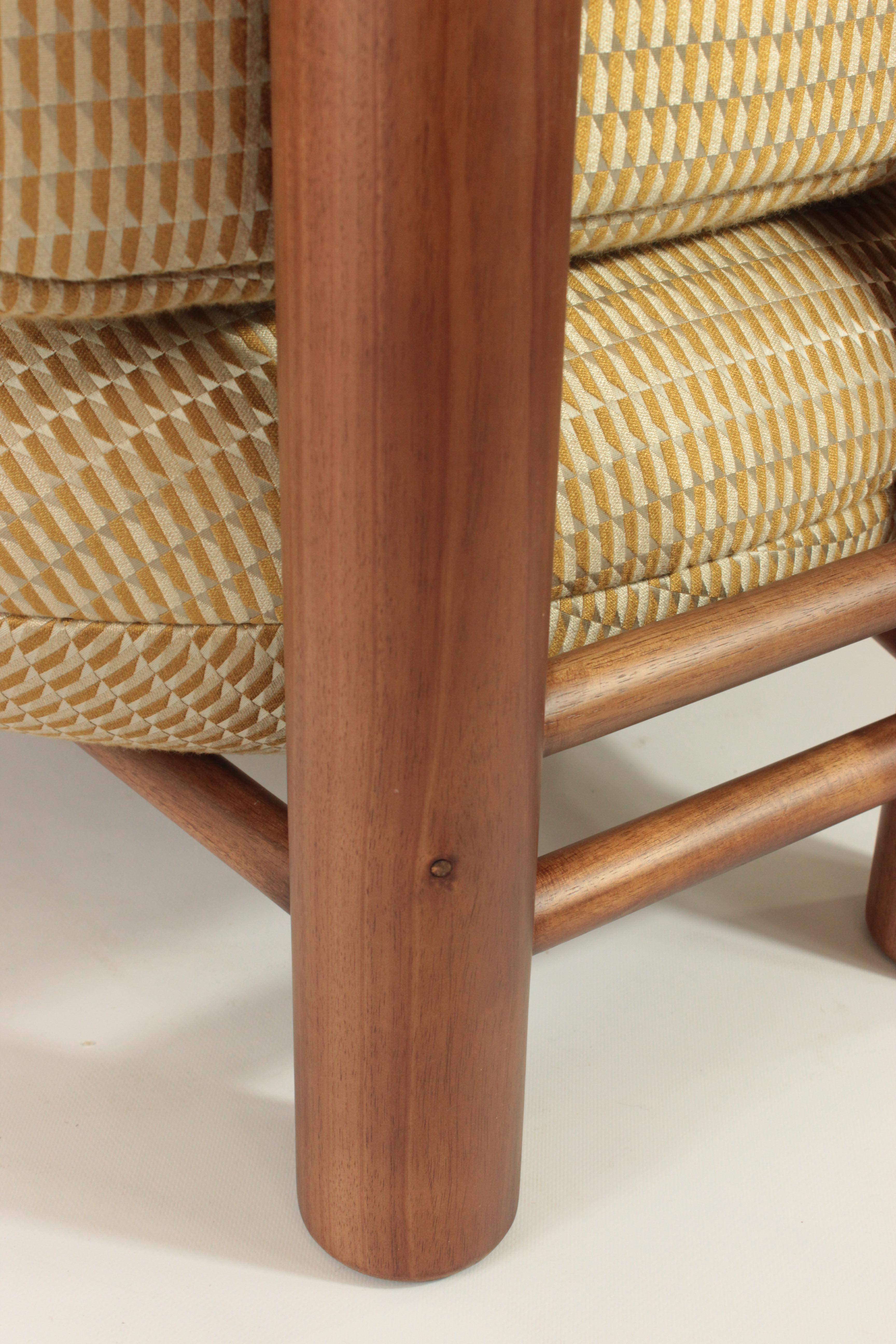 DOOQ! Aimi Armchair in Beige For Sale 3