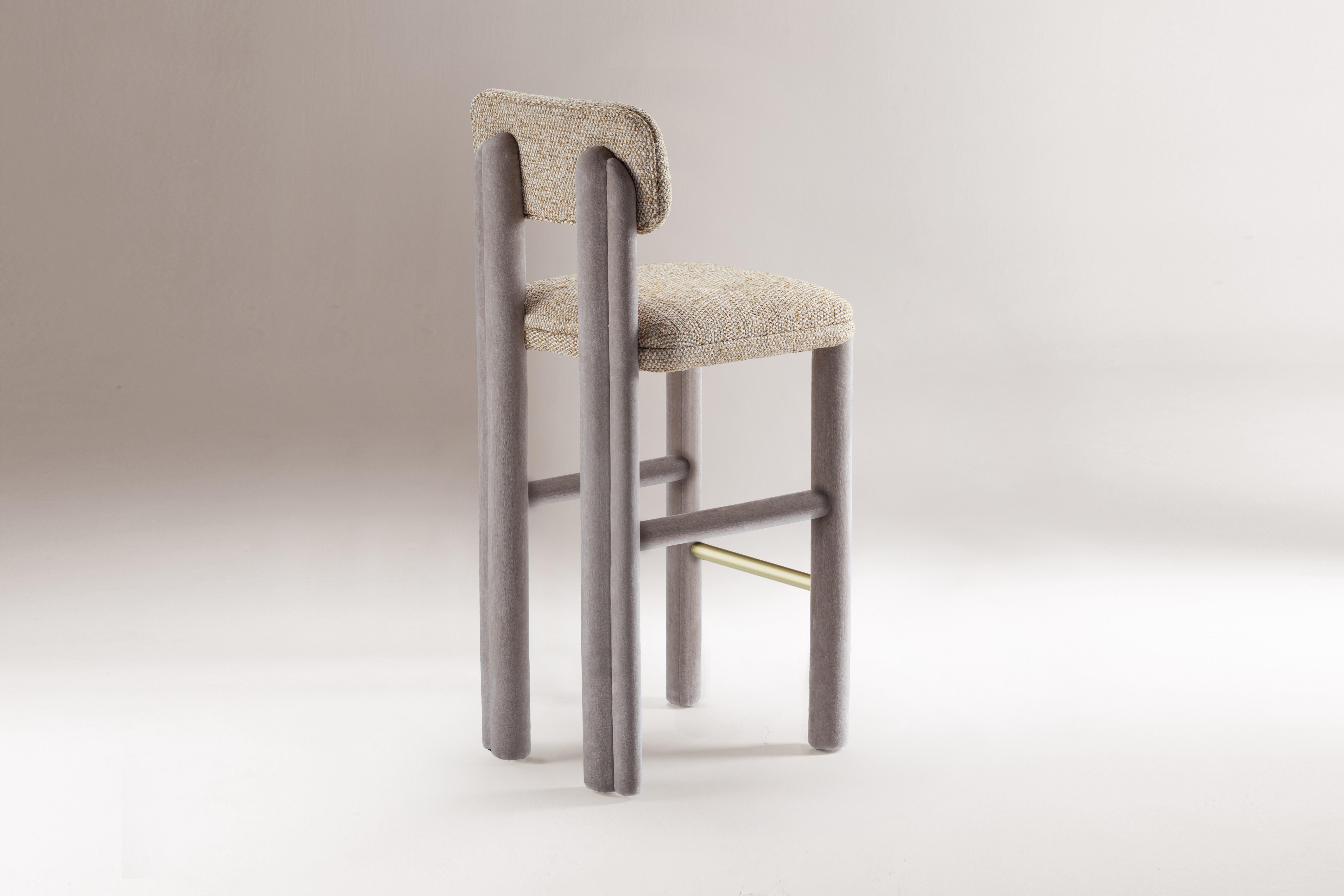 DOOQ! Neu! Moderner Barsessel Camelia in Beige und Grau mit vollständig gepolstertem Stoff (Moderne der Mitte des Jahrhunderts) im Angebot