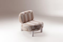 DOOQ! Nuovo! Poltrona da pranzo moderna Aimi in beige e crema in legno laccato