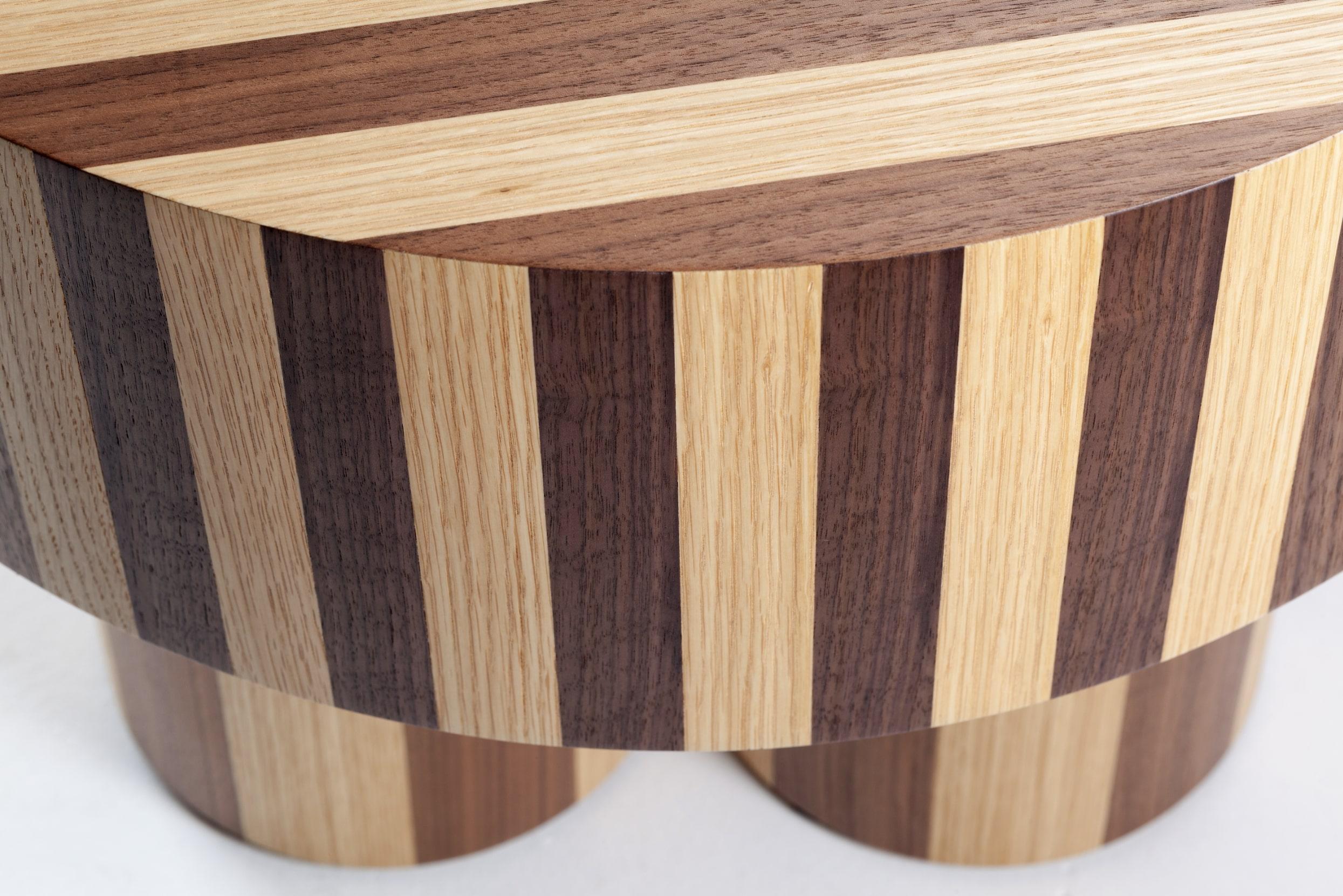 XXIe siècle et contemporain DOOQ ! NOUVEAU ! Table ovale en Wood Wood en vente