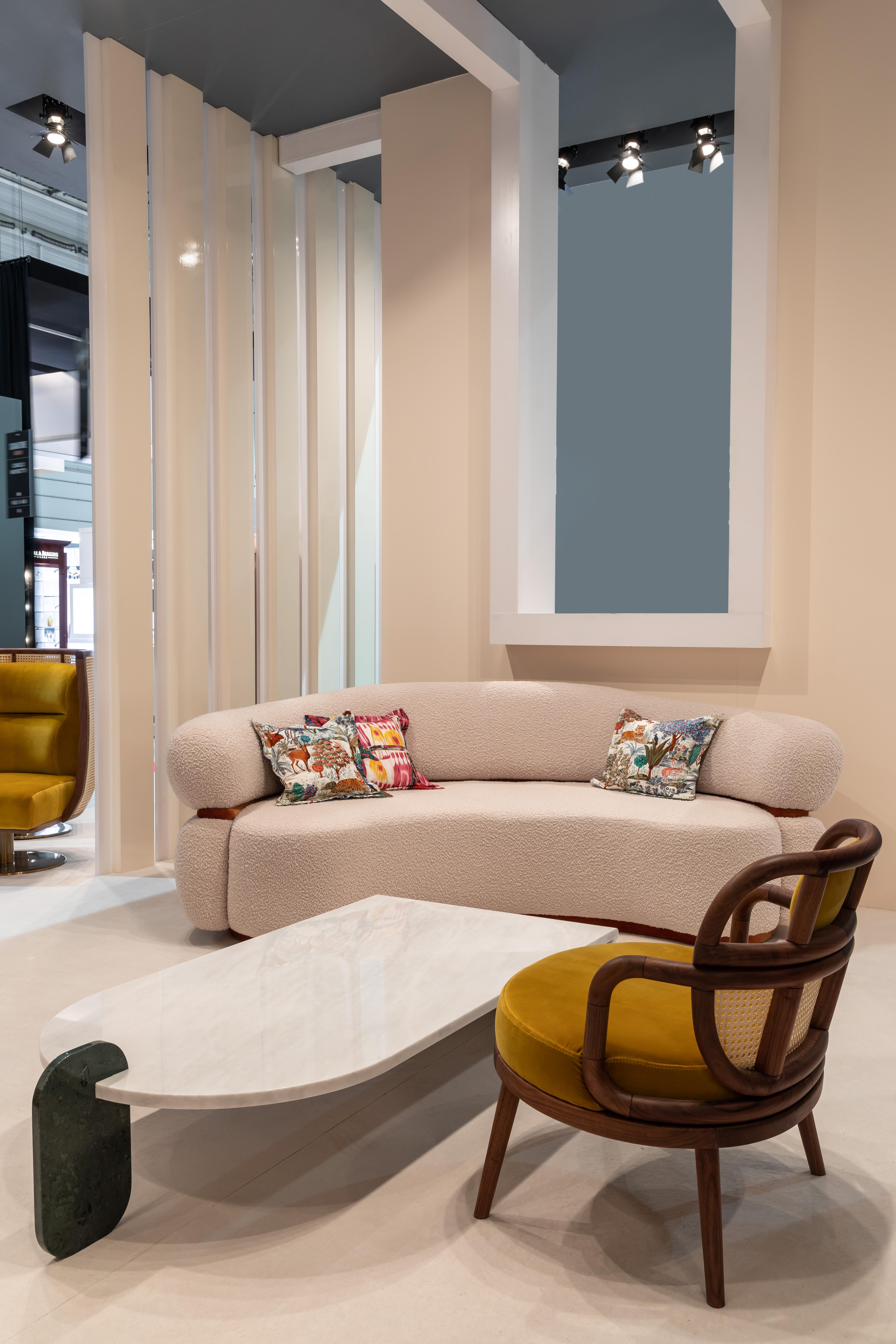 XXIe siècle et contemporain DOOQ Fauteuil Modernity Havana en noyer massif et velours de coton doux de Dijon en vente