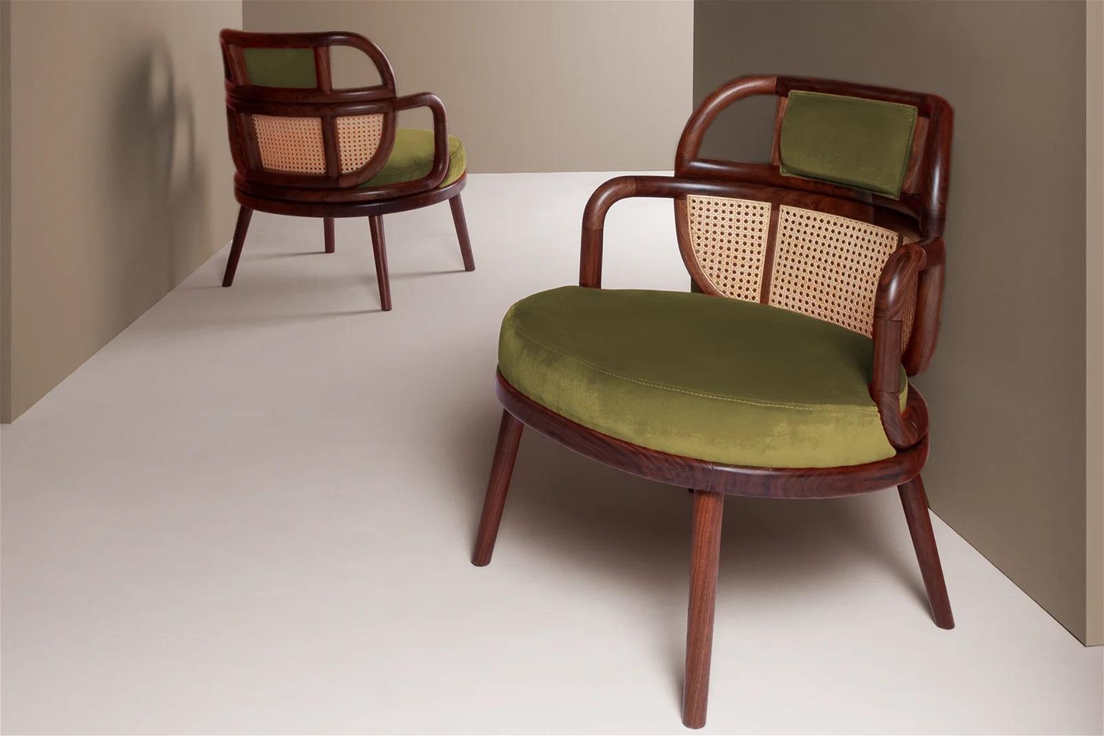 Mid-Century Modern DOOQ Organic Modern Armchair Havana in Solid Walnut and Soft Kiwi Cotton Velvet For Sale
