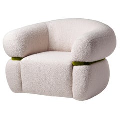 DOOQ Organic Modern Off-white Bouclé Armchair with Green Velvet details Malibu