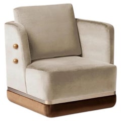Sillón Giratorio DOOQ con Panorama Suave Beige Claro y Detalle Latón