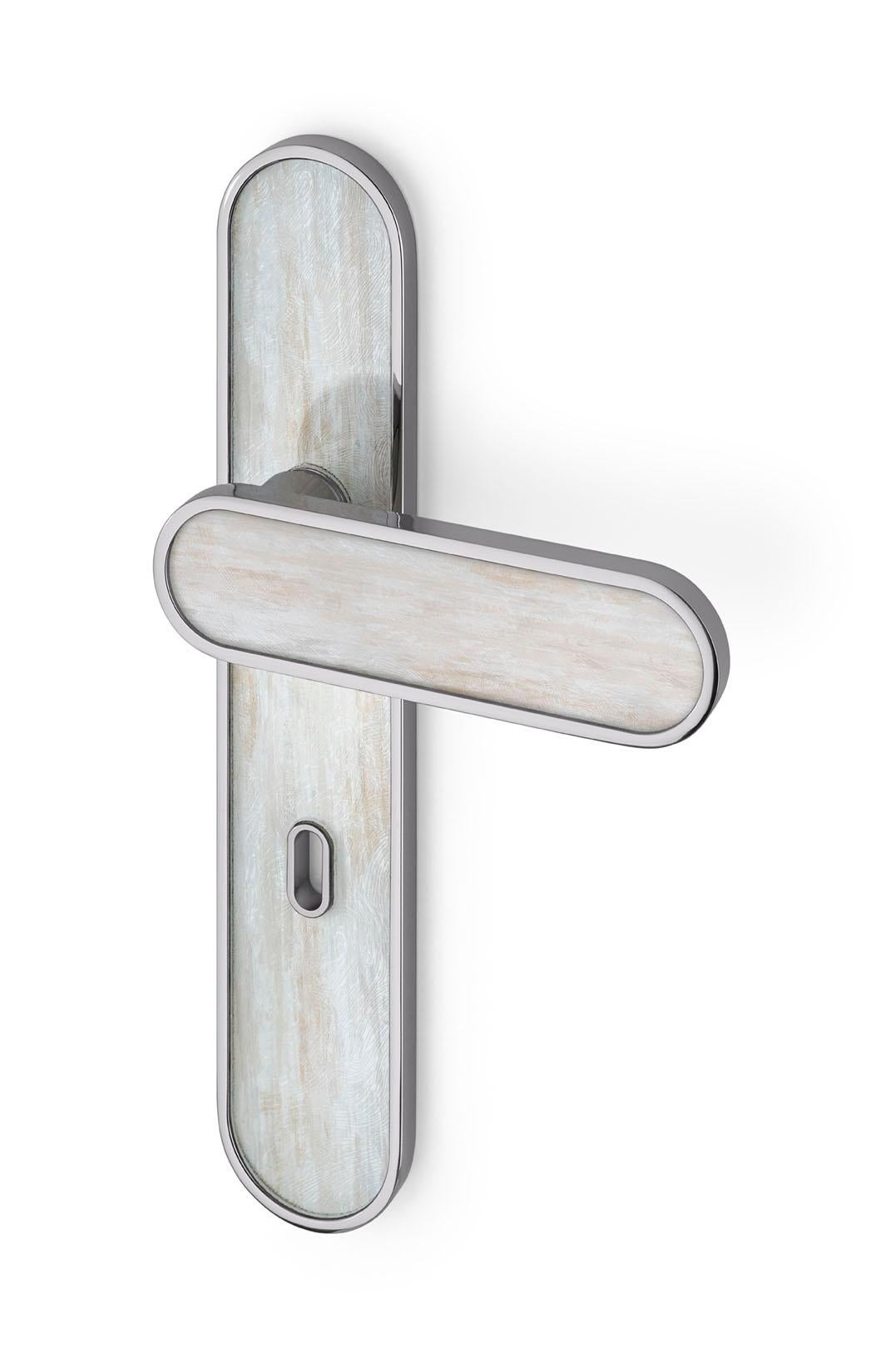 Maniglia per porta con piastra in alluminio Corpo maniglia in ottone cromato lucido Vetrite In condizioni Nuovo in vendita a London, GB