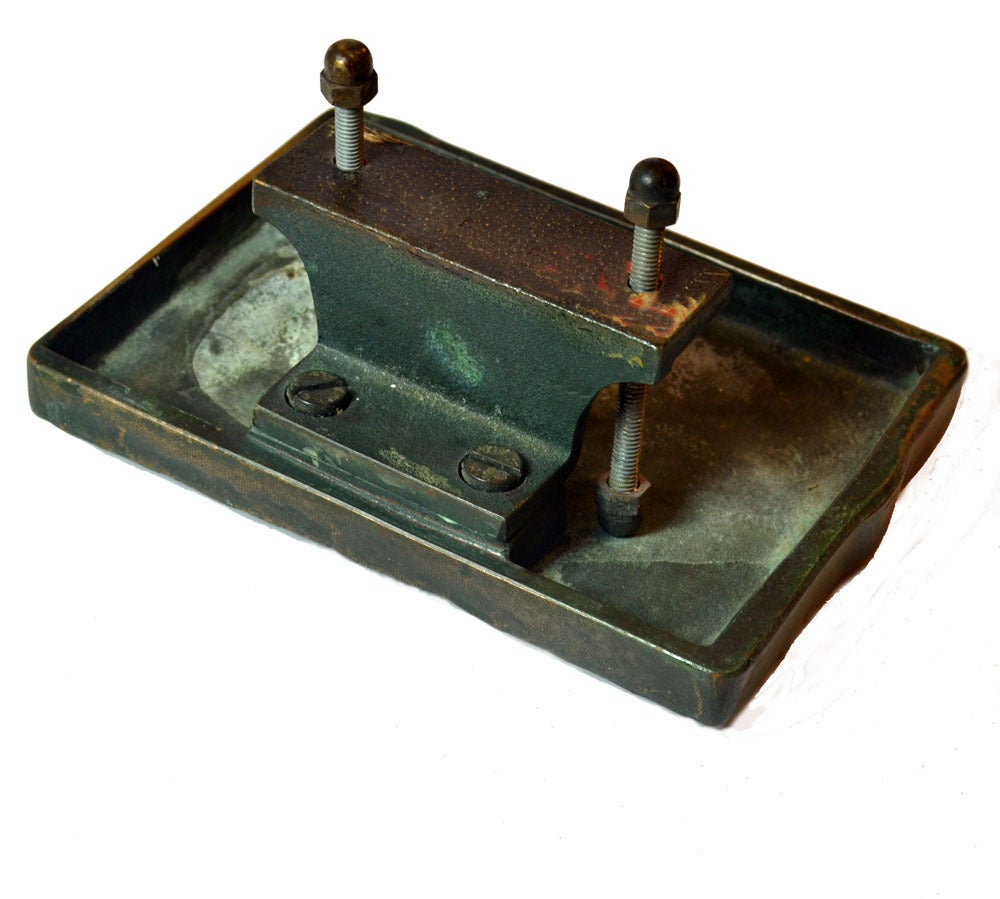 Unknown Architectural Door Handle and Key Holder in Bronze Wave Relief and Key Plate For Sale