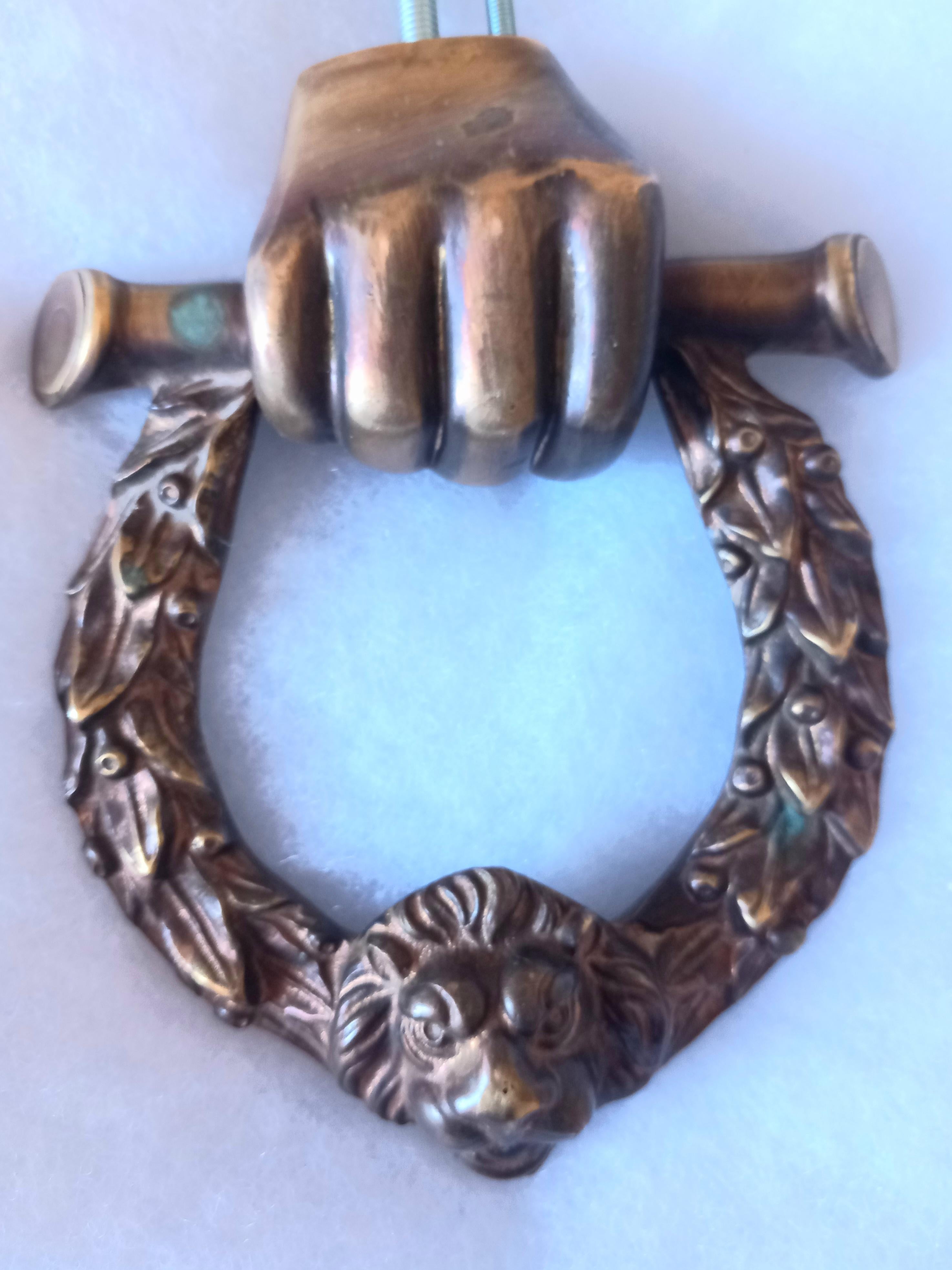 20th Century Door knocker Bronze Shaped like a hand holding a laurel wreath, Italy For Sale