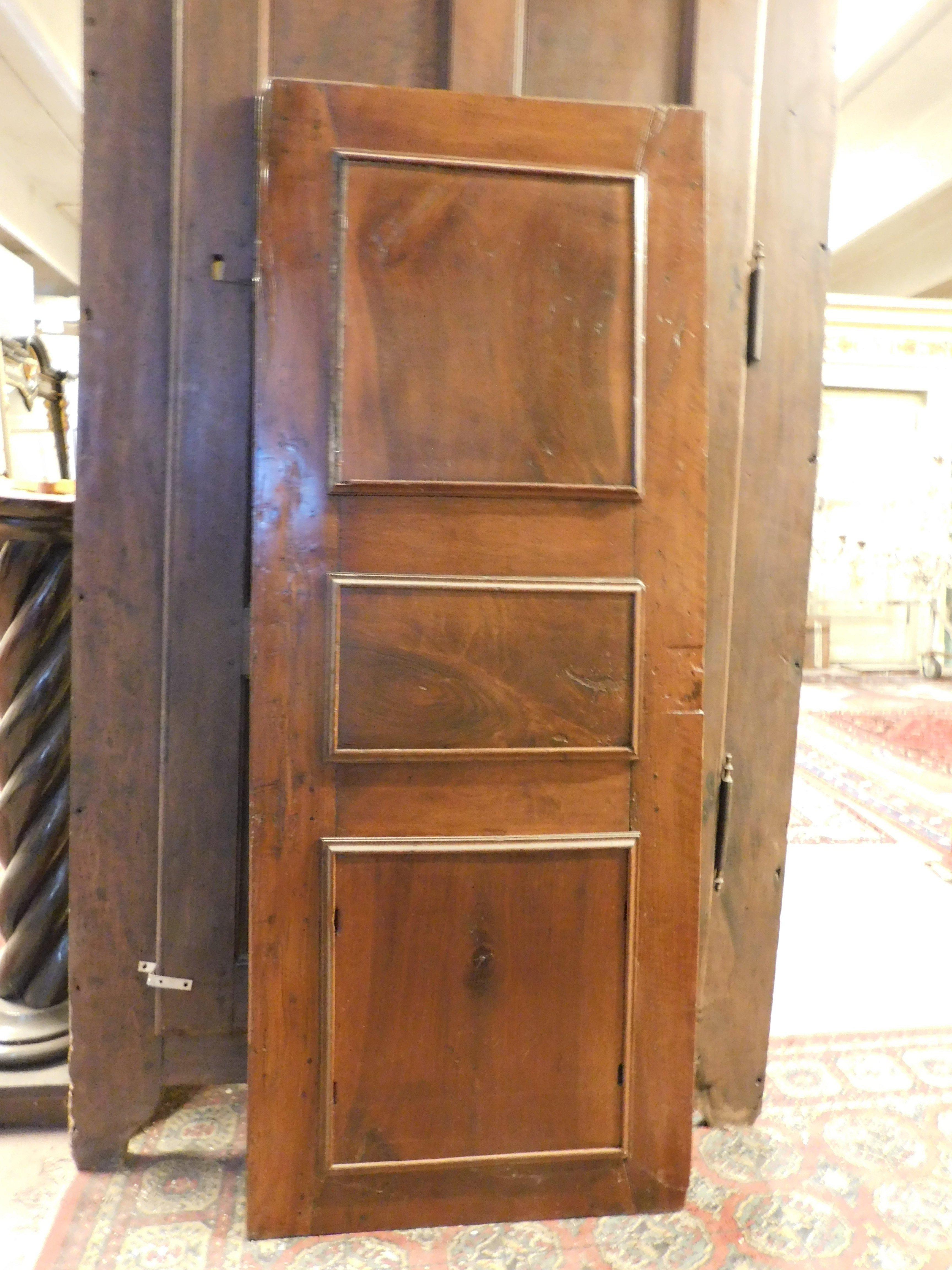 Puerta, panel de nogal, ricamente incrustado en madera clara, italia en venta 3
